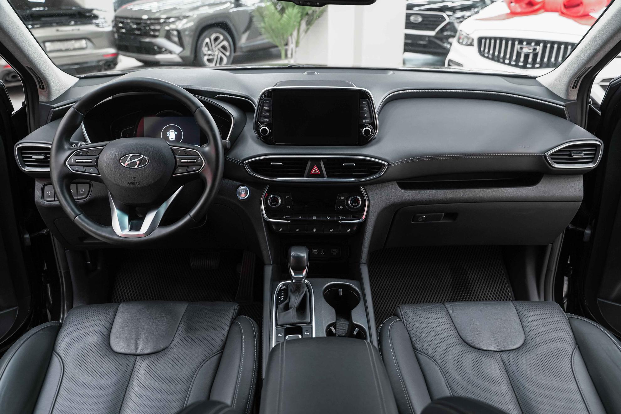 Hyundai Santa Fe 2019, черный, ДЦ Орехово