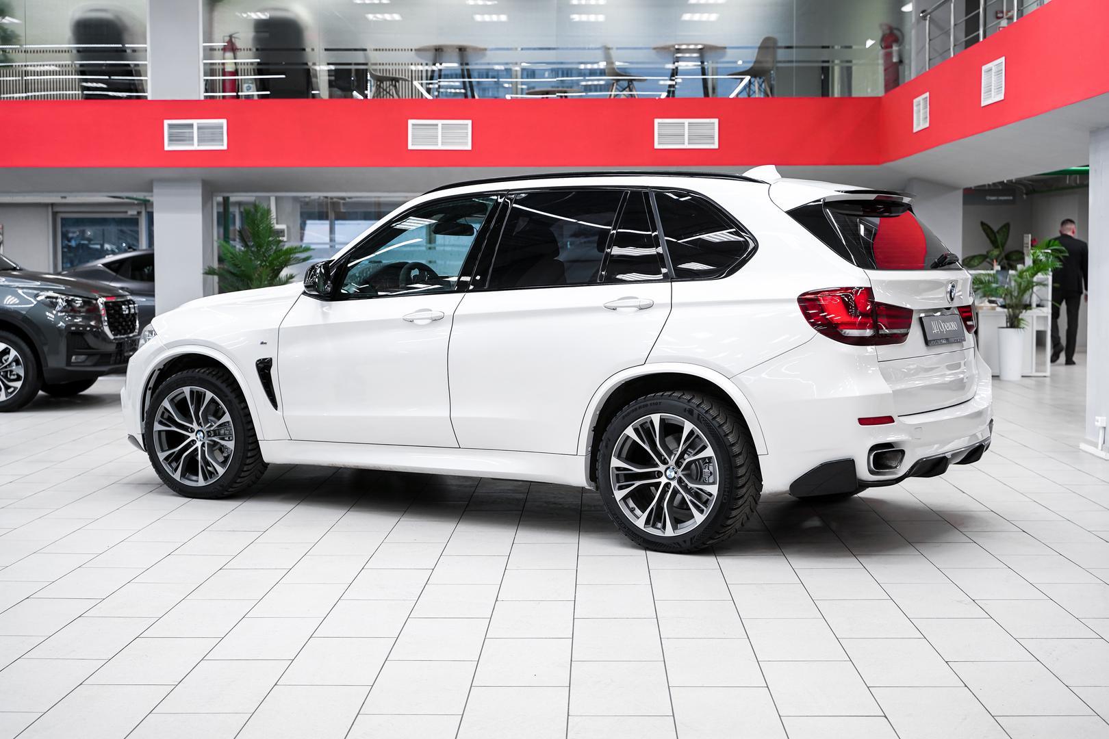 BMW X5 2016, белый, ДЦ Орехово
