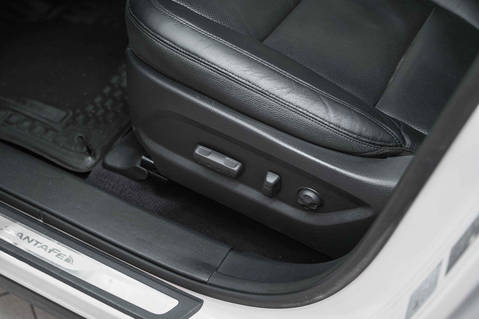Hyundai Santa Fe 2016, белый, ДЦ Орехово