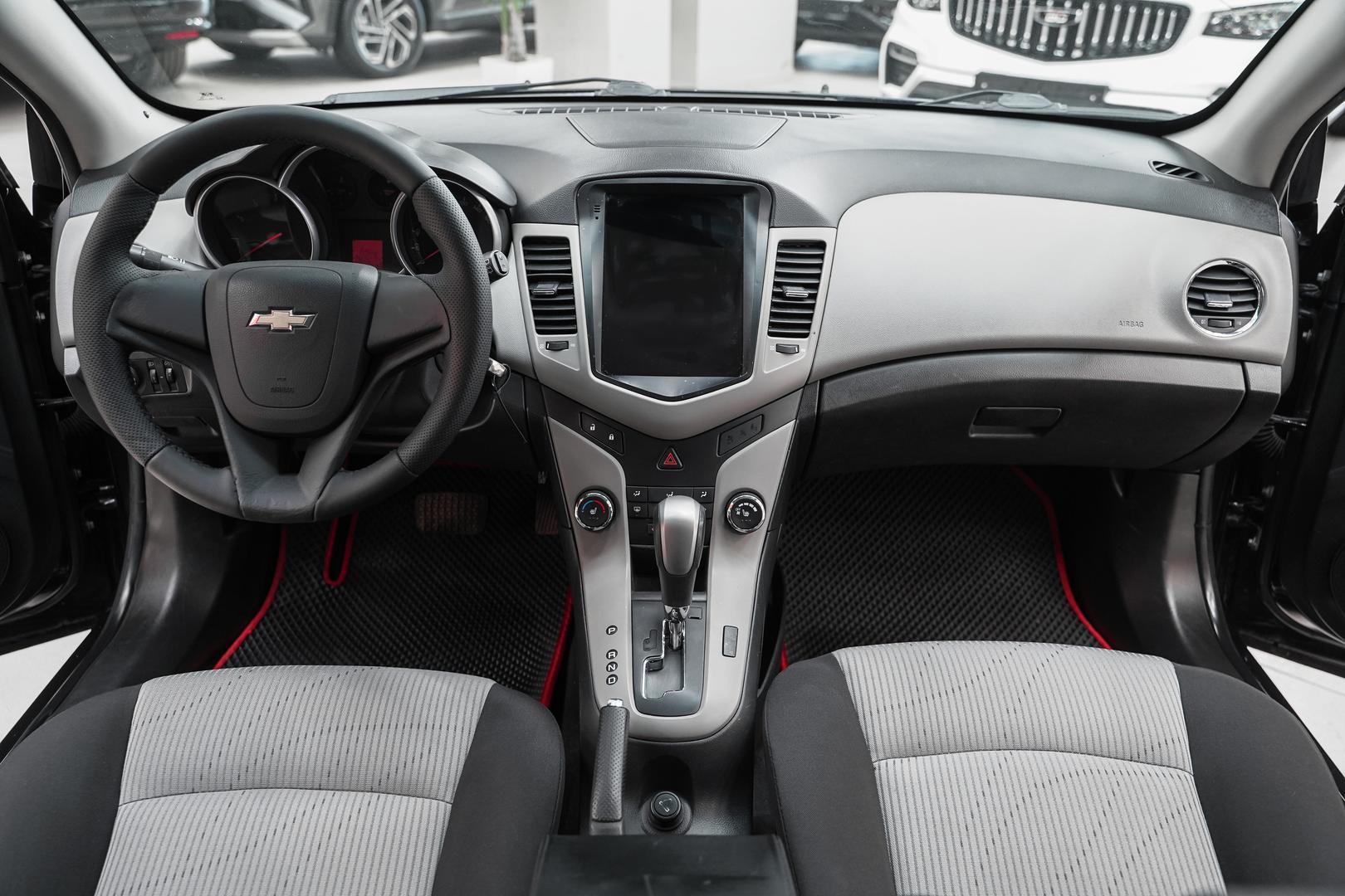 Chevrolet Cruze 2012, черный, ДЦ Орехово