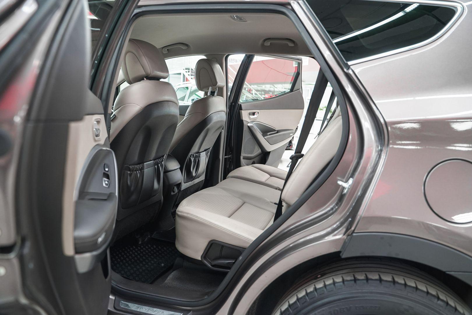 Hyundai Santa Fe 2012, коричневый, ДЦ Орехово