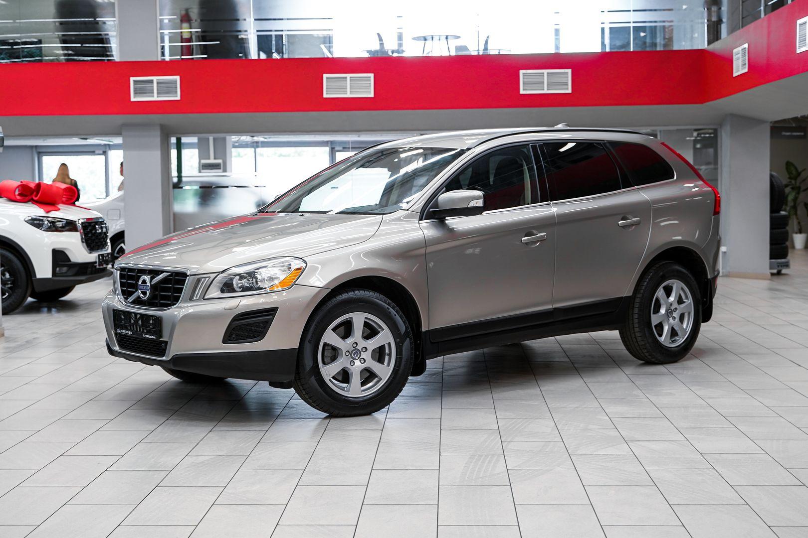 Volvo XC60 2012, бежевый, ДЦ Орехово