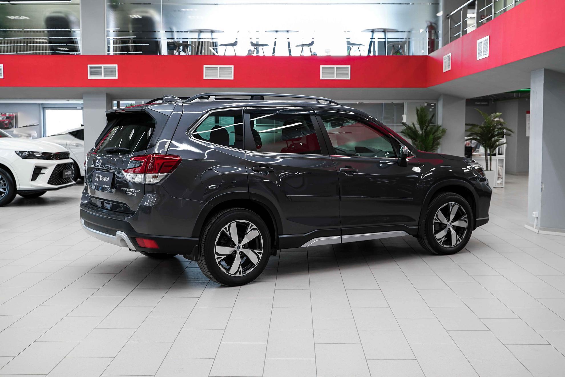 Subaru Forester 2020, серый, ДЦ Орехово