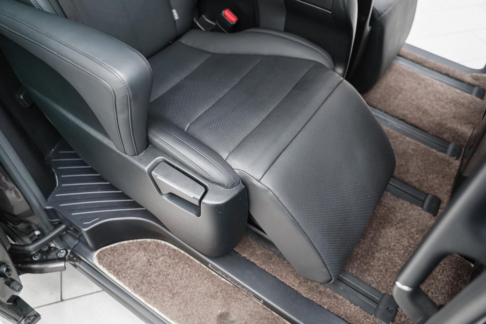 Toyota Alphard 2020, коричневый, ДЦ Орехово