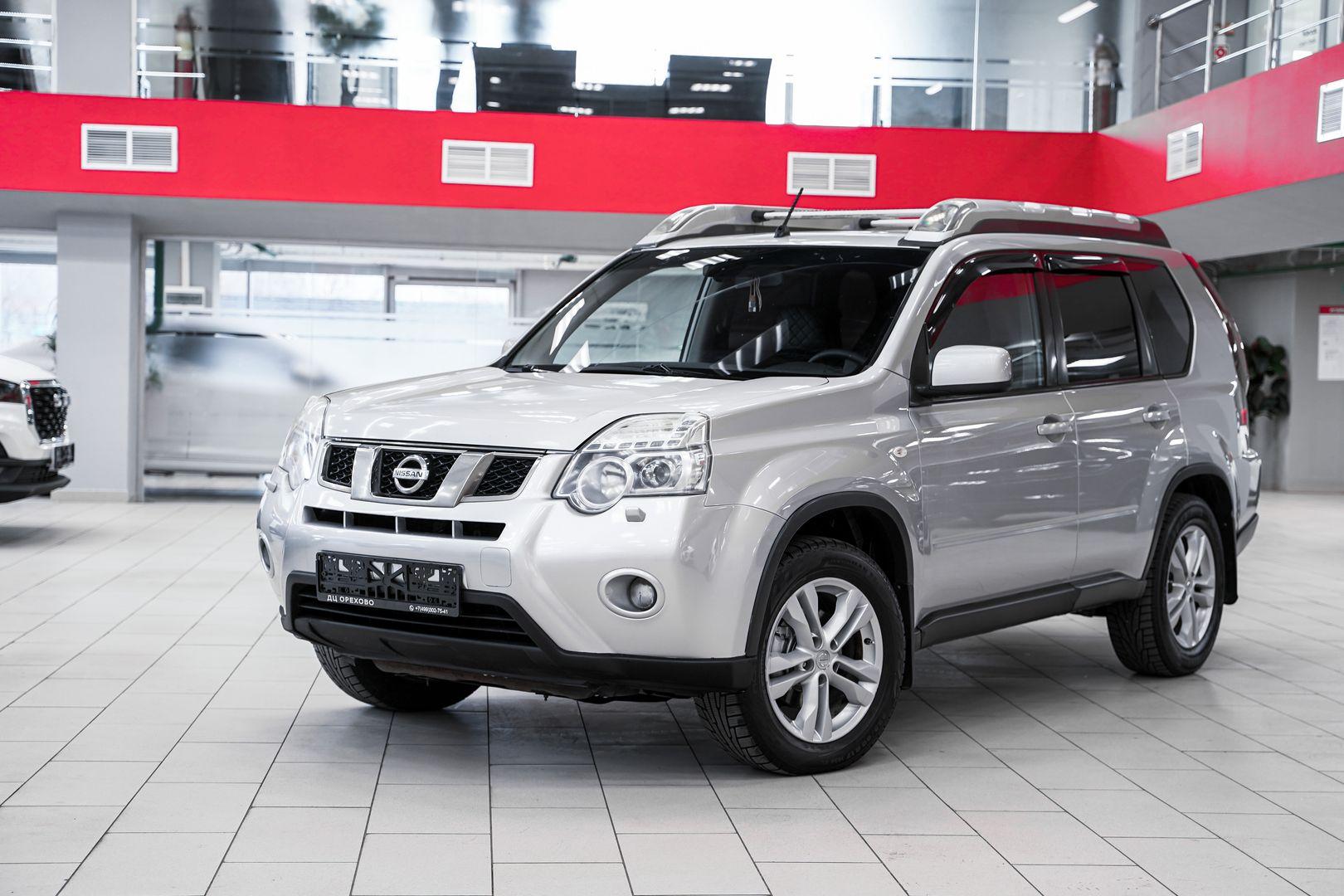 Nissan X-Trail 2012, серебряный, ДЦ Орехово