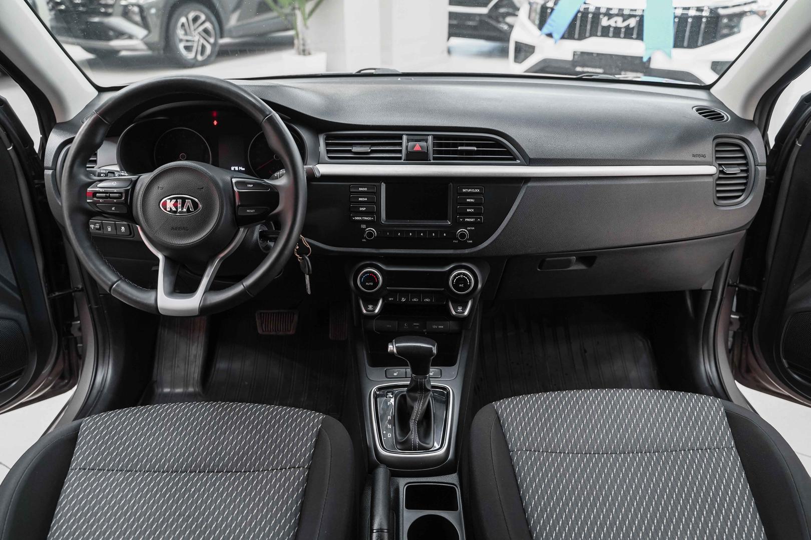 Kia Rio X-Line 2018, коричневый, ДЦ Орехово