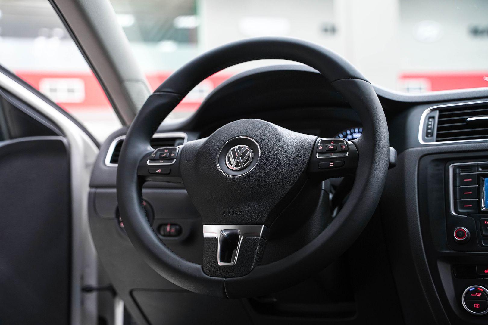 Volkswagen Jetta 2014, белый, ДЦ Орехово