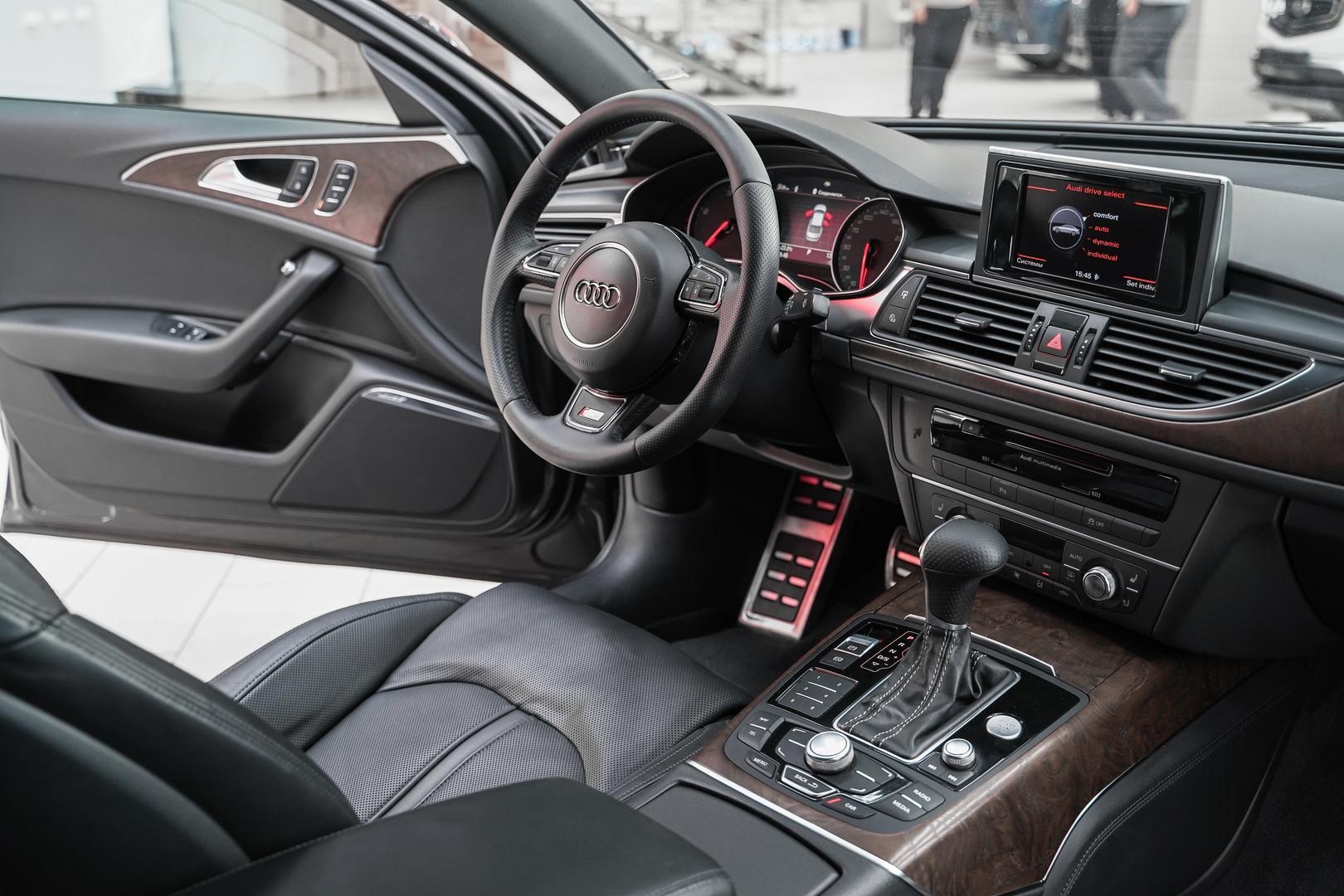 Audi A6 2012, серый, ДЦ Орехово