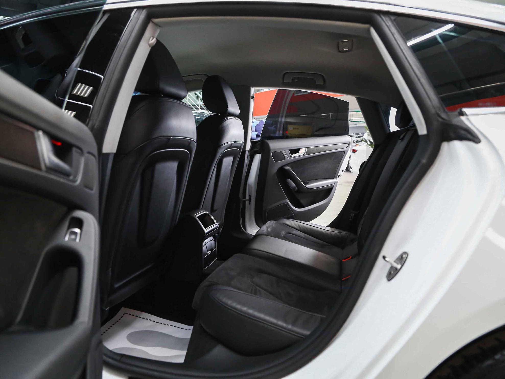 Audi A5 2013, белый, ДЦ Орехово