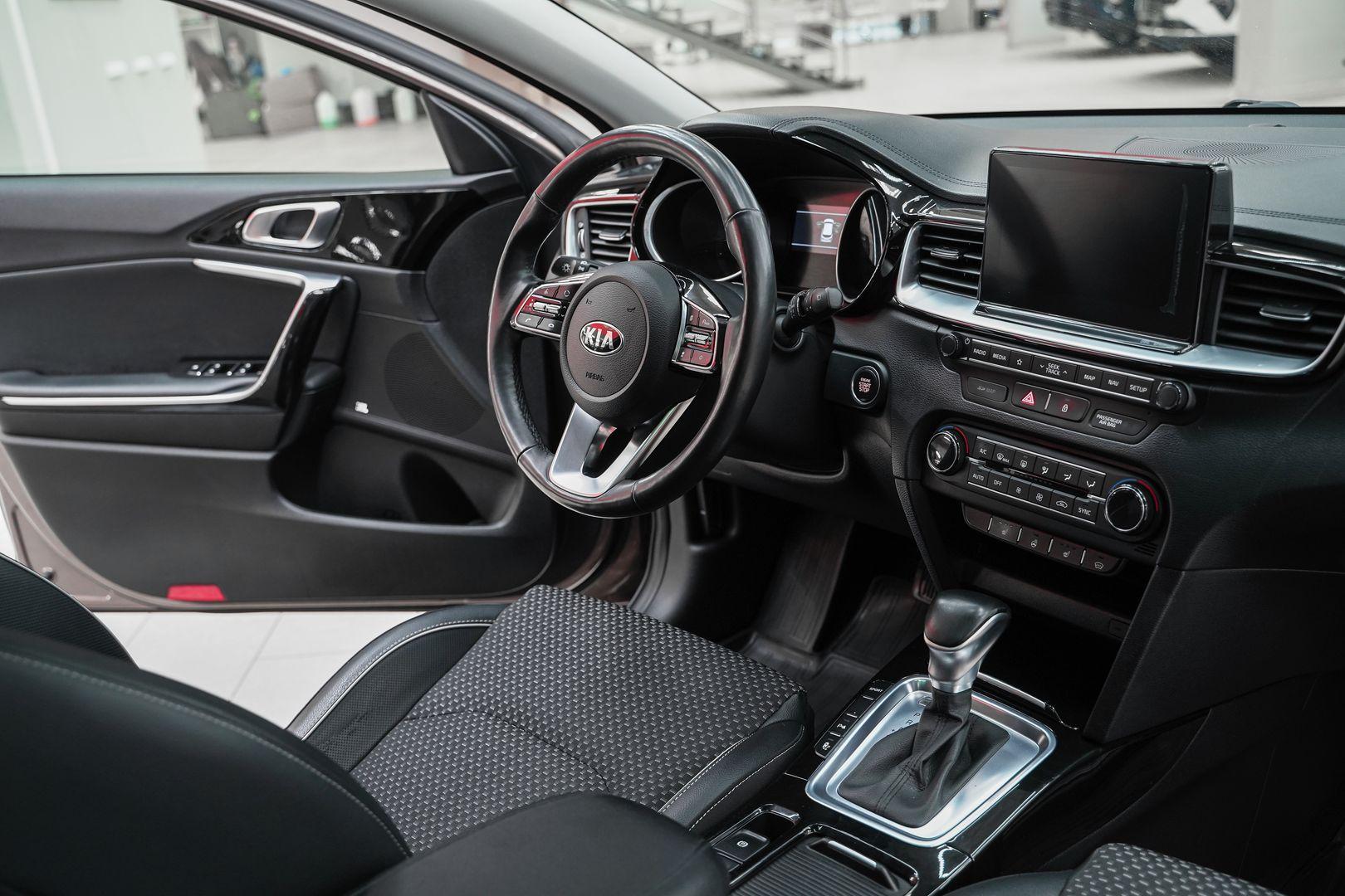 Kia Ceed 2018, коричневый, ДЦ Орехово