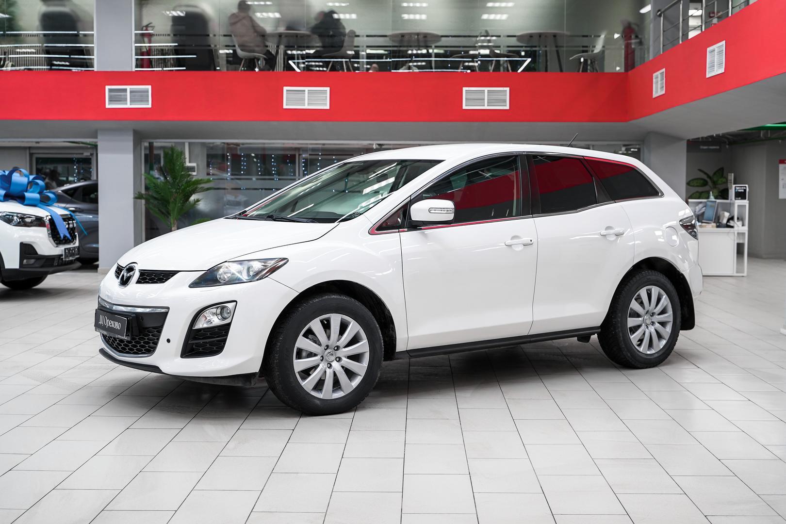 Mazda CX-7 2011, белый, ДЦ Орехово