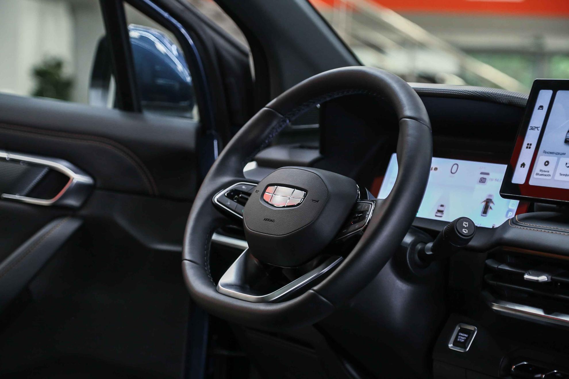 Geely Okavango 2025, синий, ДЦ Орехово