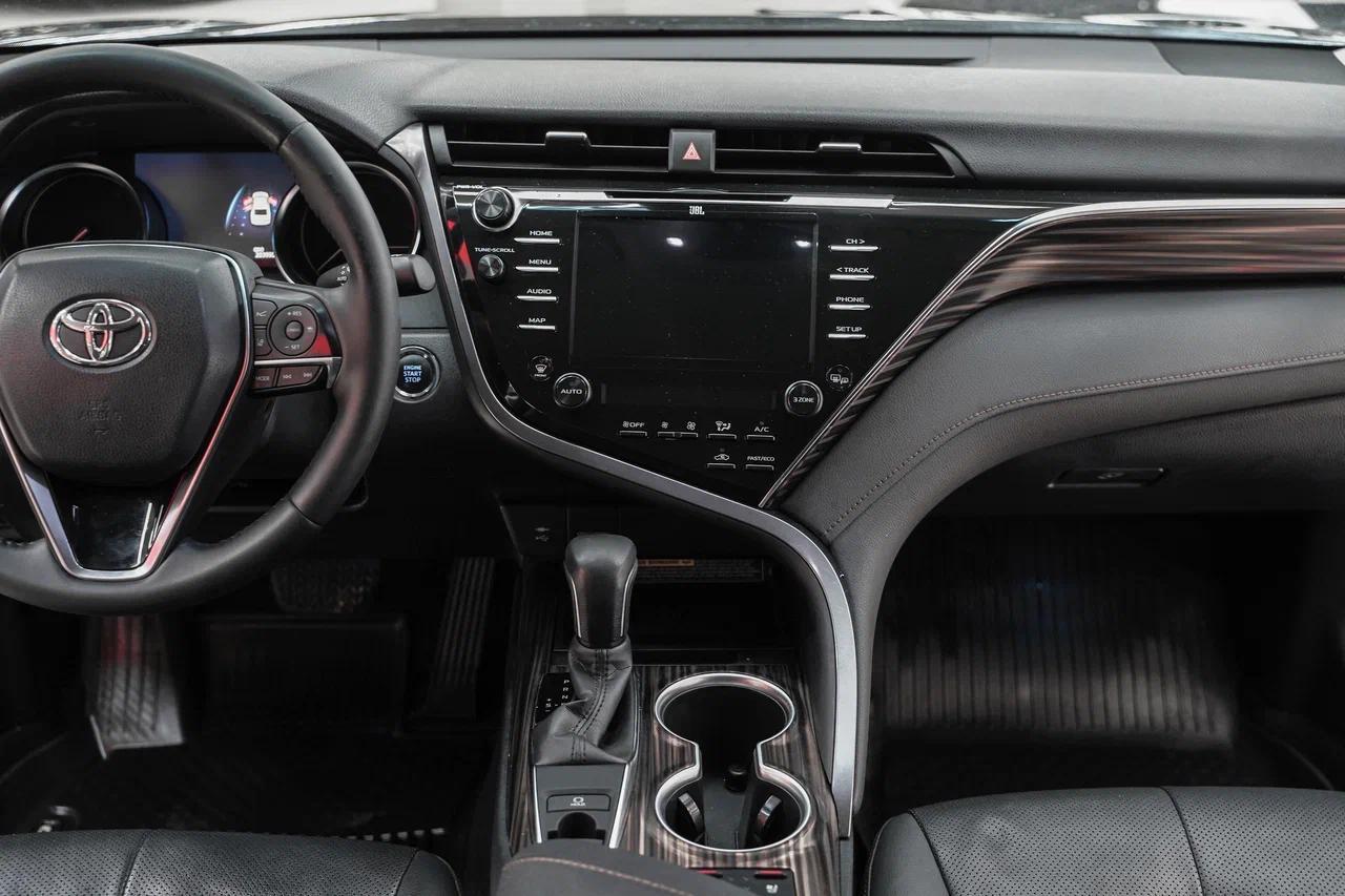 Toyota Camry 2021, черный, ДЦ Орехово