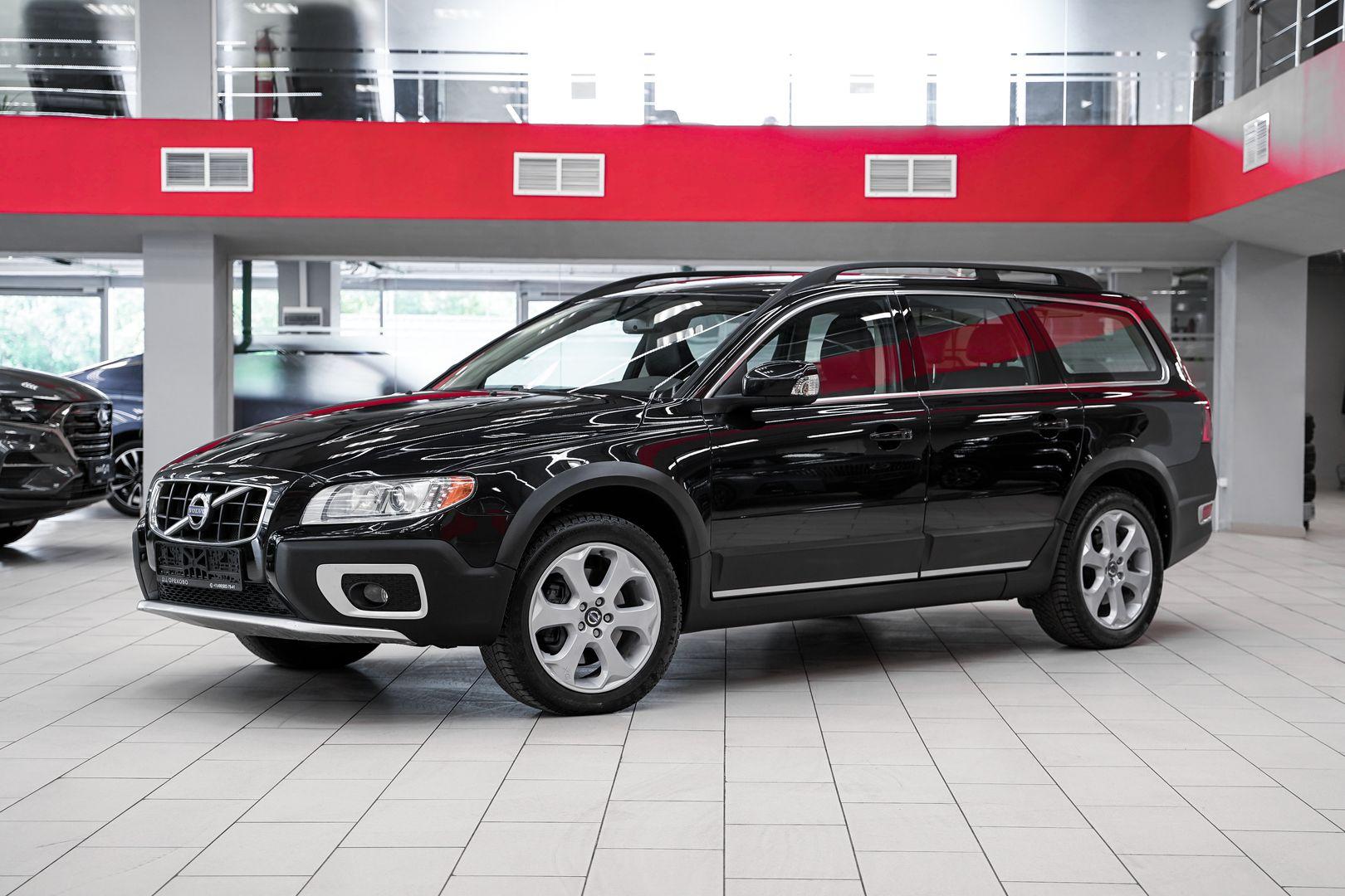 Volvo XC70 2011, черный, ДЦ Орехово