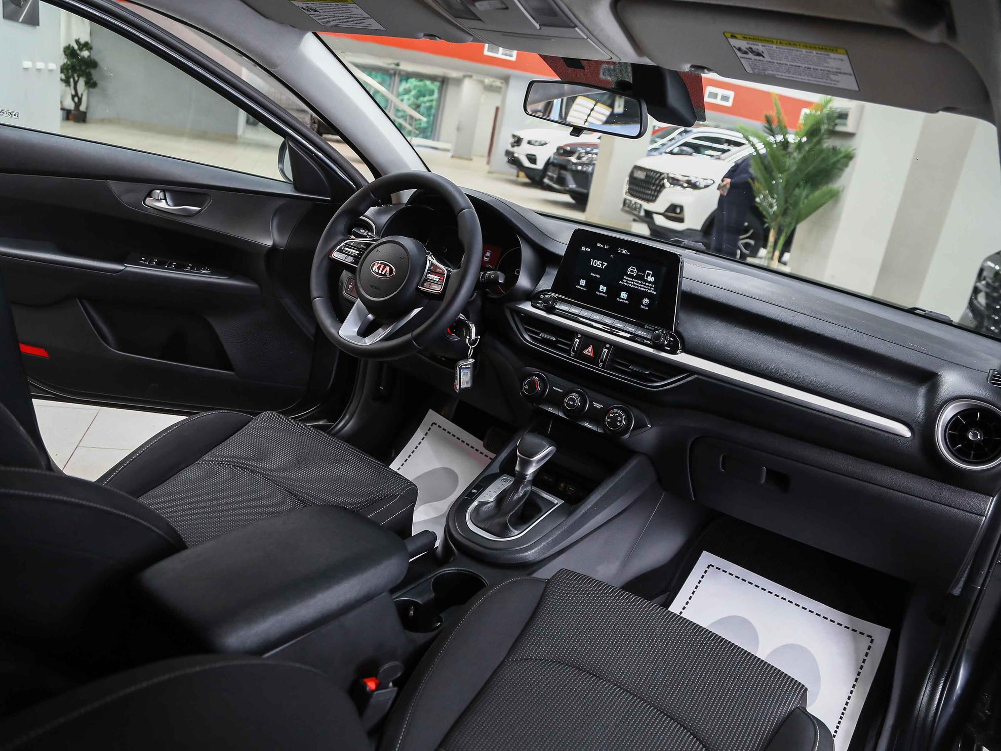 Kia Forte 2019, серый, ДЦ Орехово