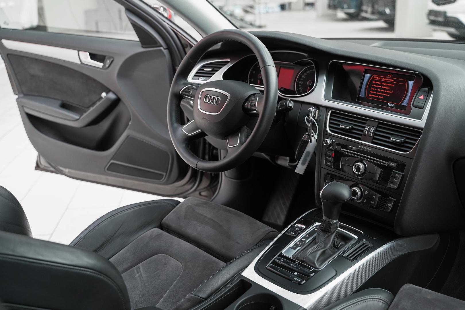 Audi A4 2013, коричневый, ДЦ Орехово