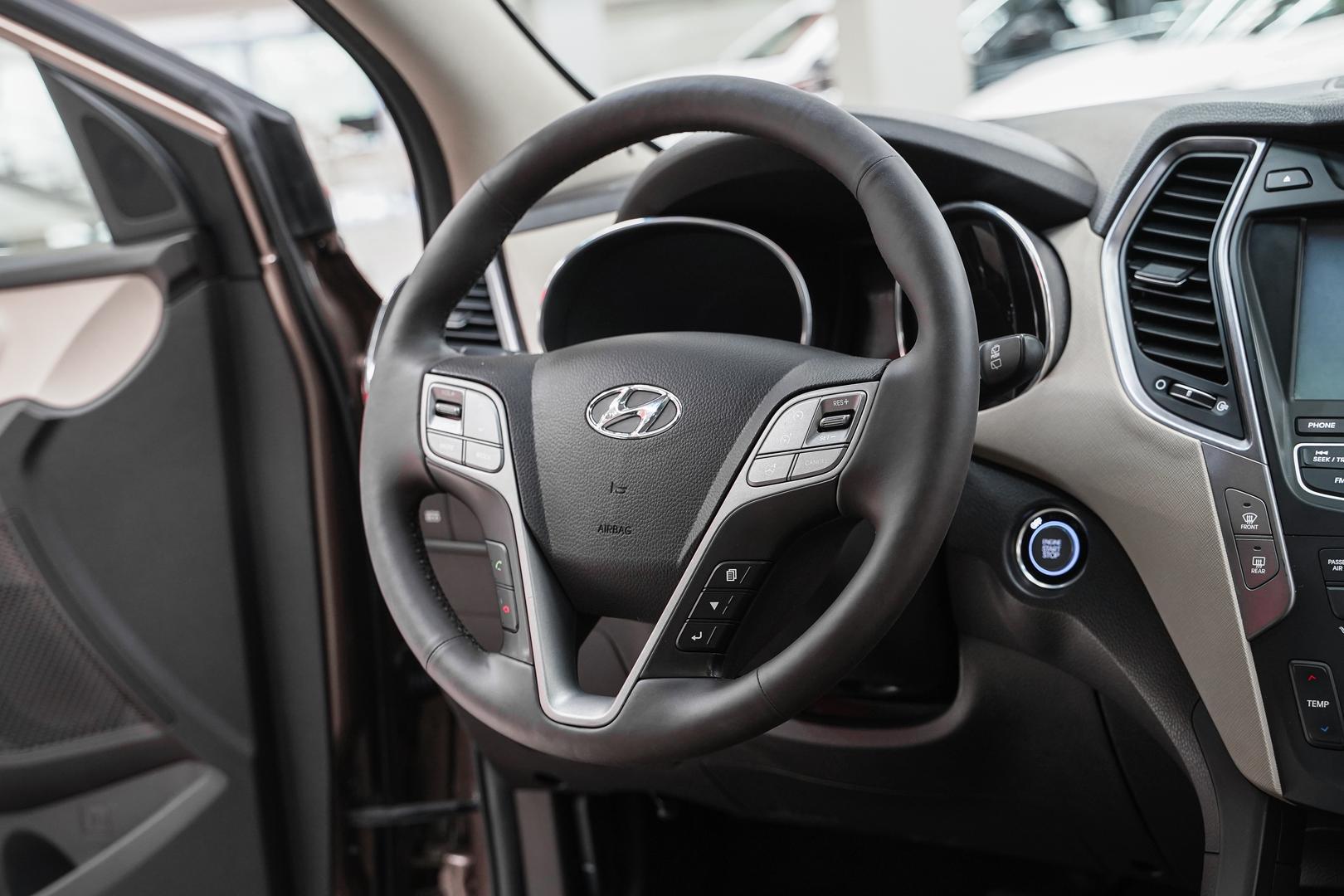 Hyundai Santa Fe 2013, золотой, ДЦ Орехово