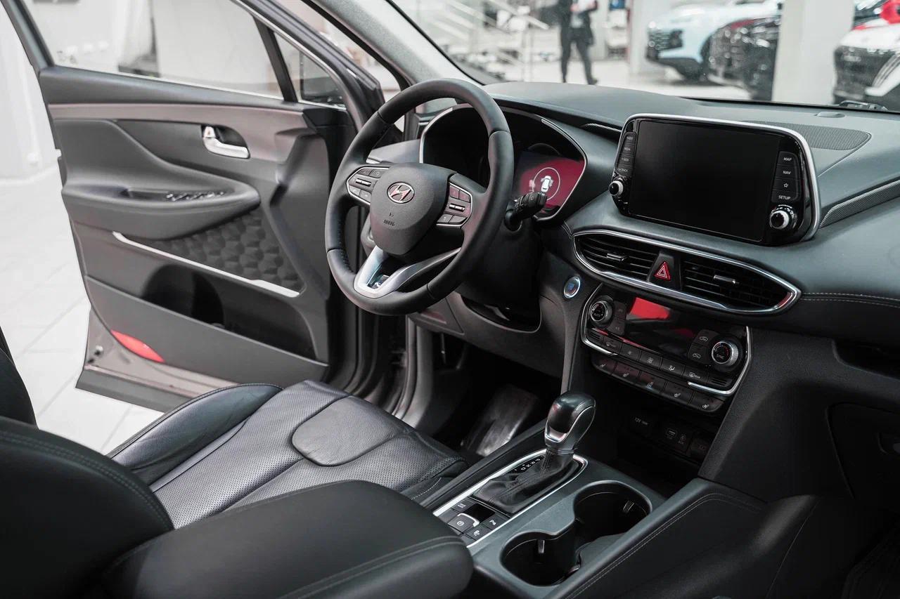 Hyundai Santa Fe 2019, серый, ДЦ Орехово