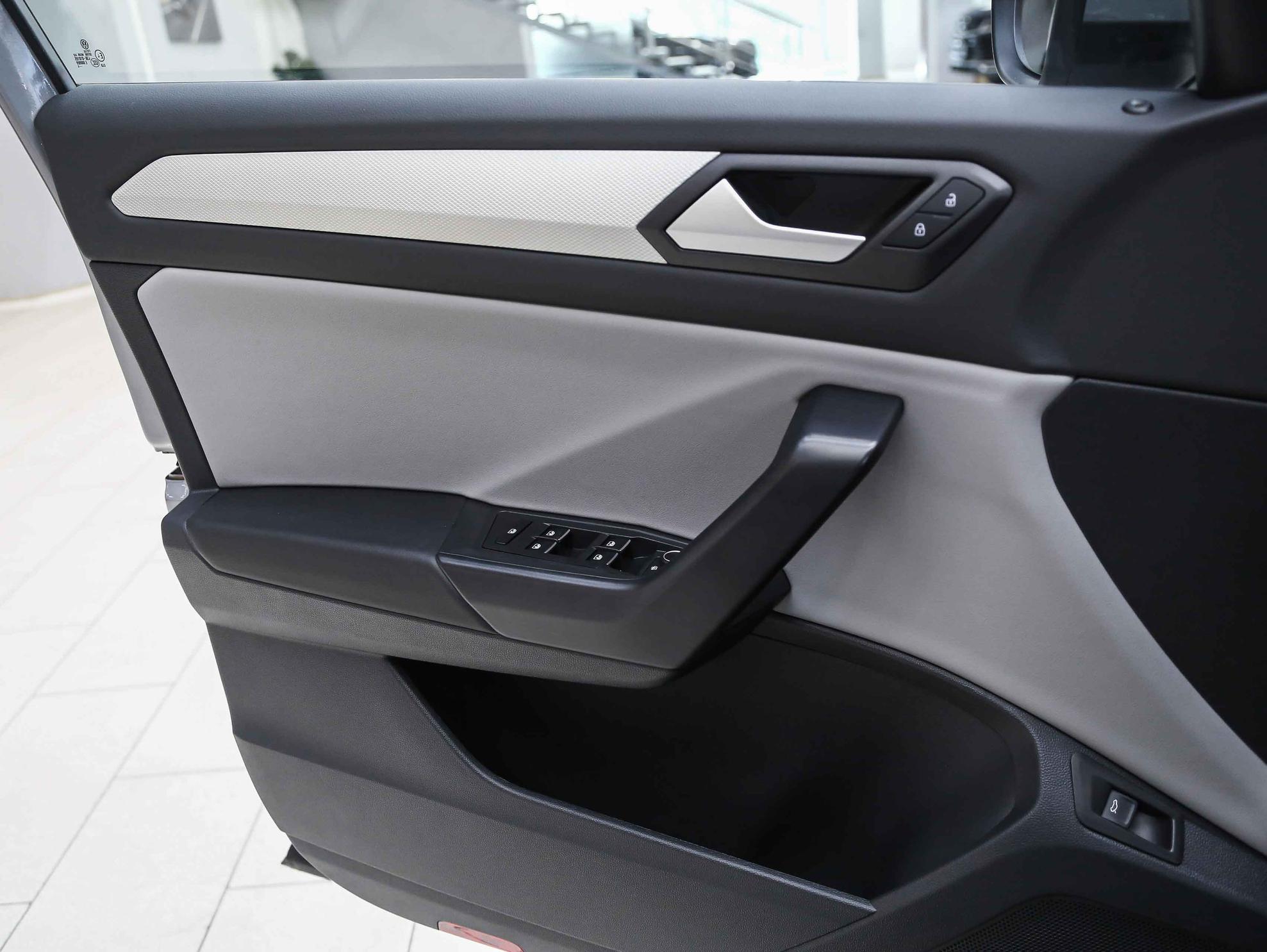 Volkswagen T-Roc 2026, серый, ДЦ Орехово
