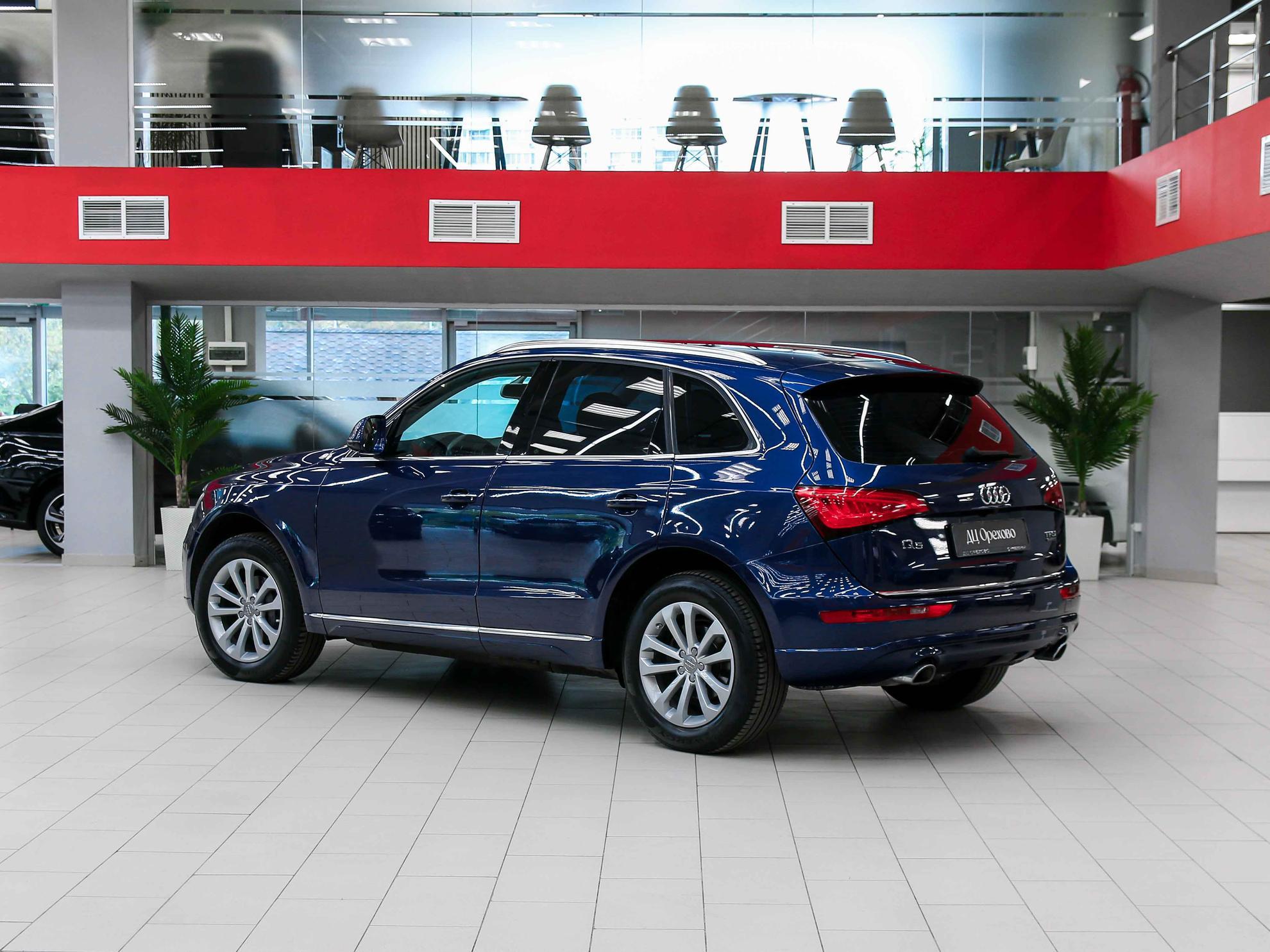 Audi Q5 2015, синий, ДЦ Орехово