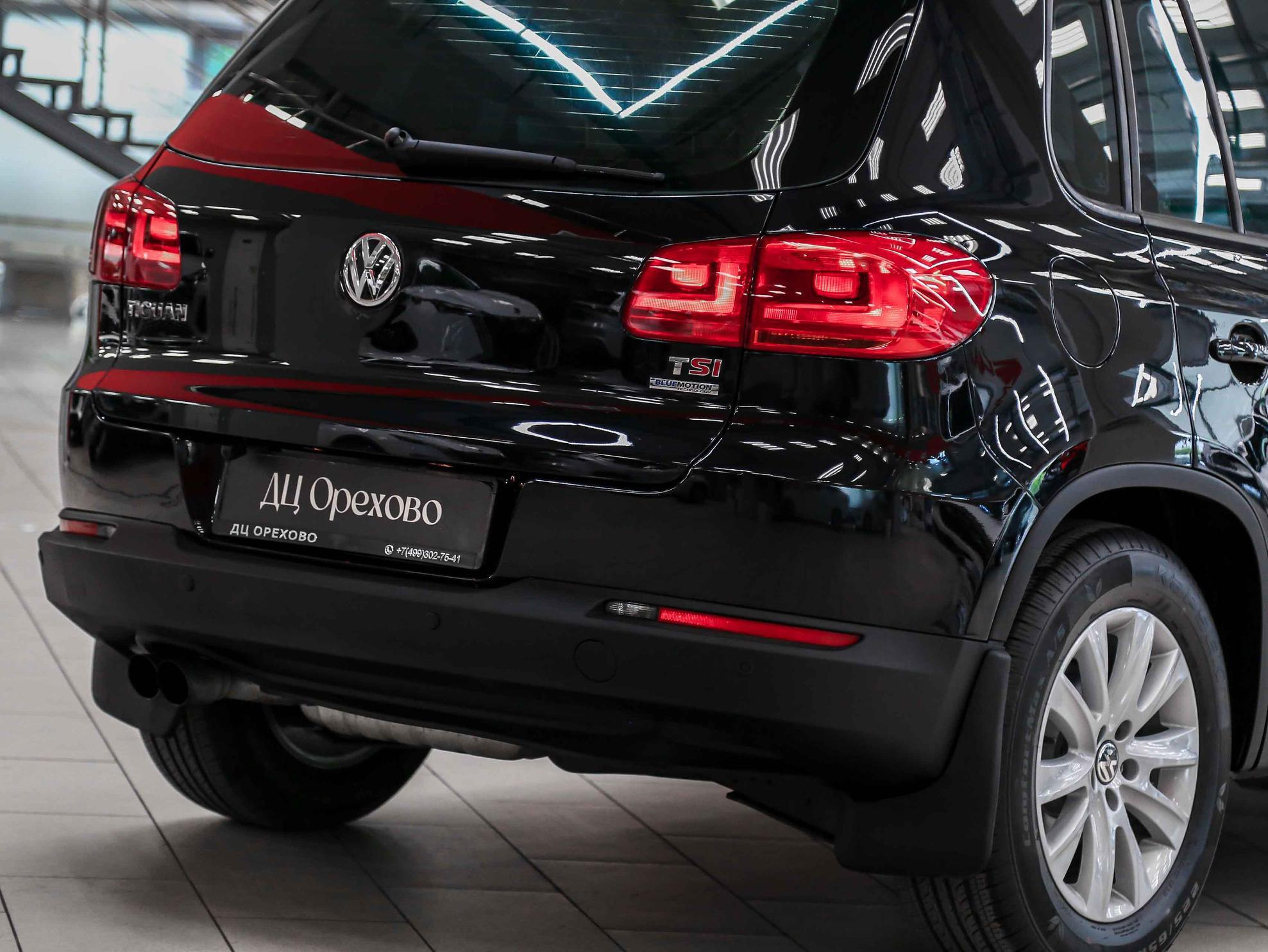 Volkswagen Tiguan 2012, черный, ДЦ Орехово