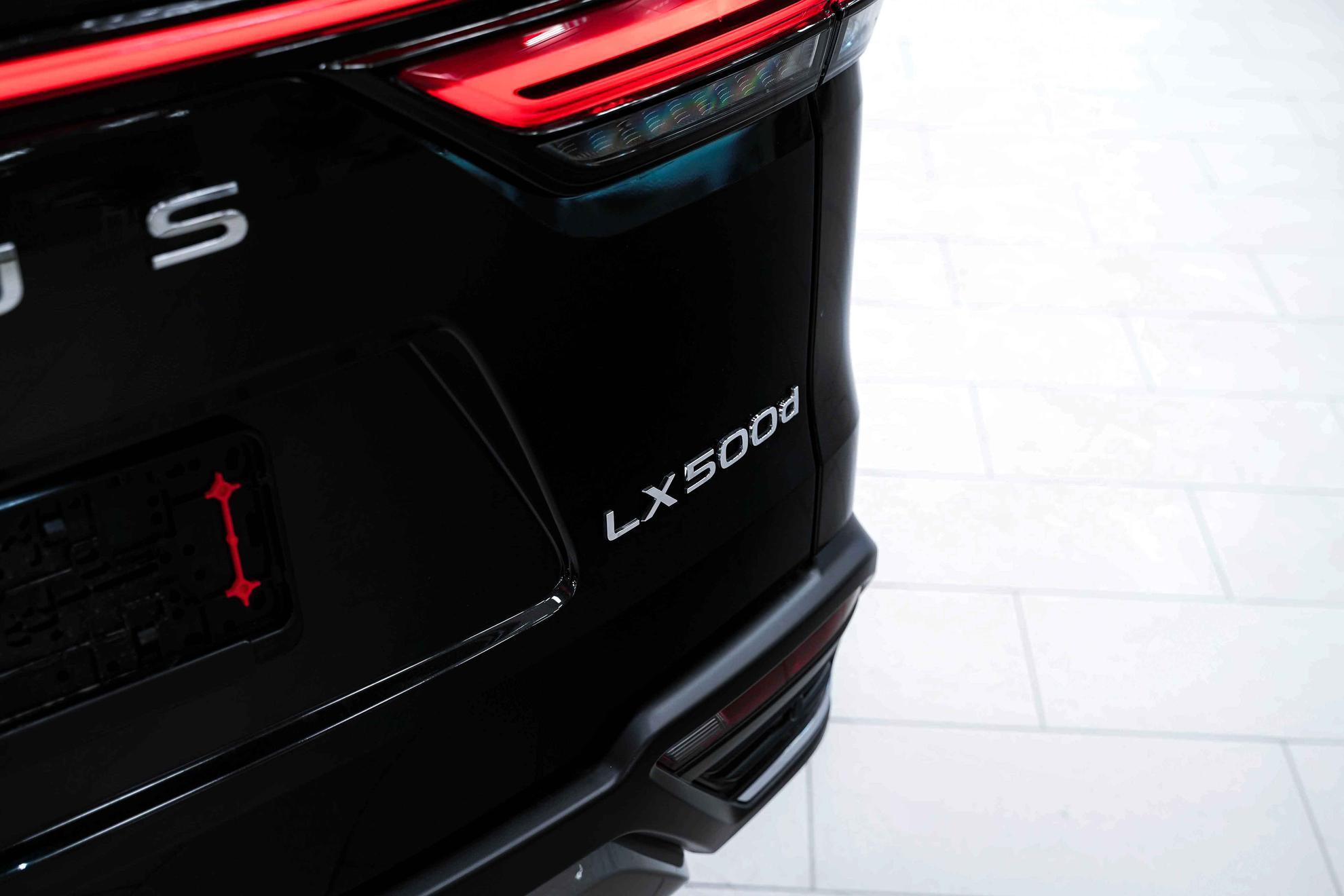 Lexus LX 2026, черный, ДЦ Орехово