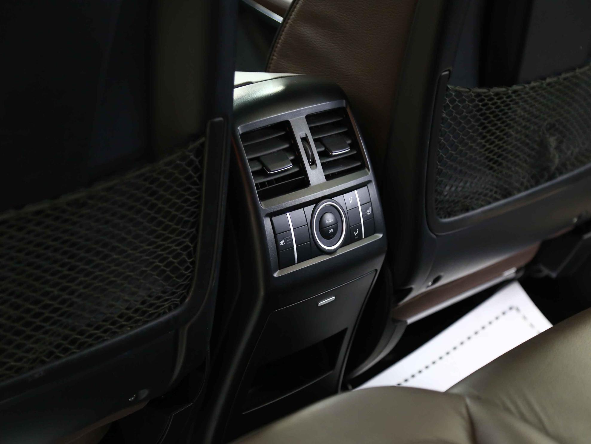 Mercedes-Benz GL-Класс 2013, белый, ДЦ Орехово