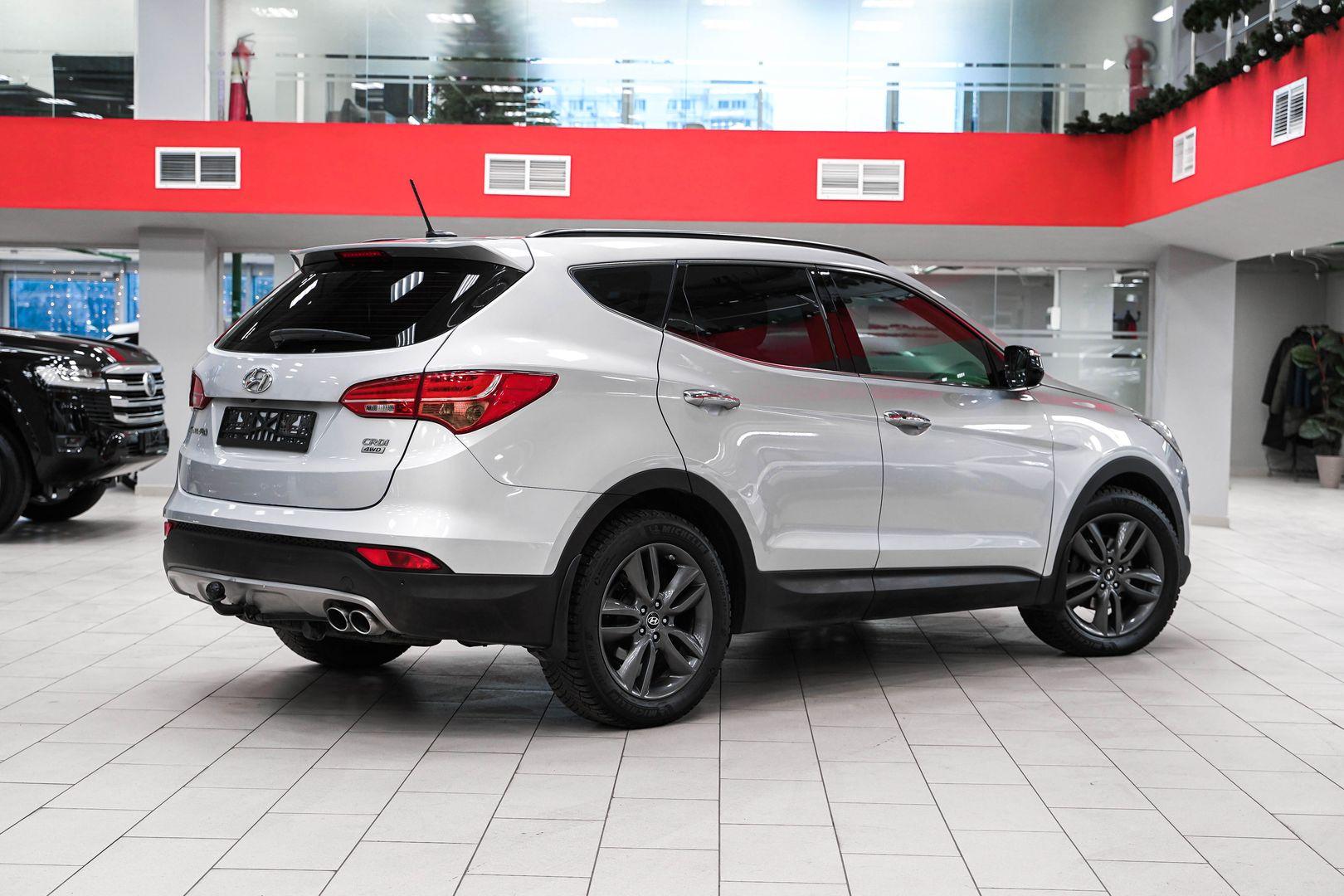 Hyundai Santa Fe 2014, серебряный, ДЦ Орехово