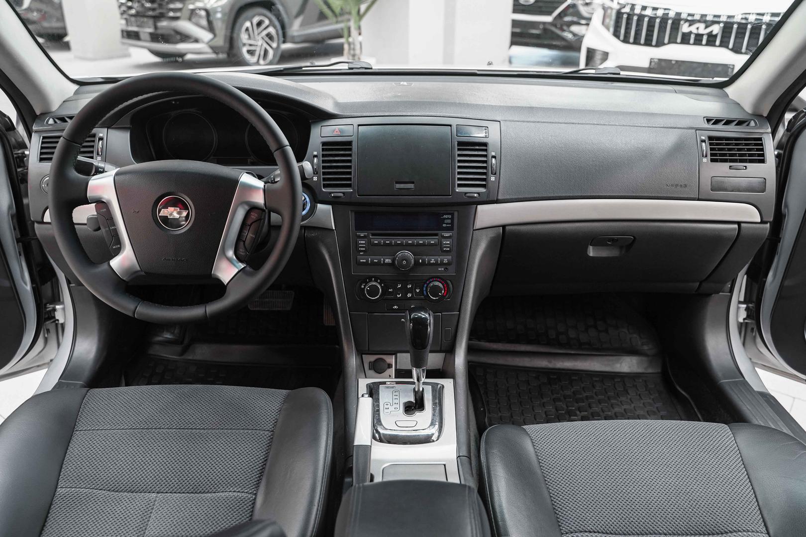 Chevrolet Epica 2012, серебряный, ДЦ Орехово