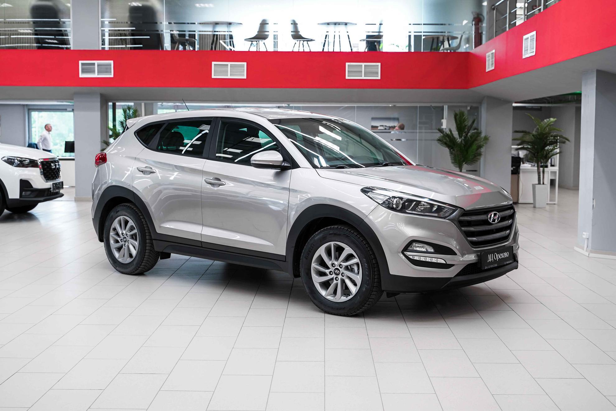 Hyundai Tucson 2016, бежевый, ДЦ Орехово