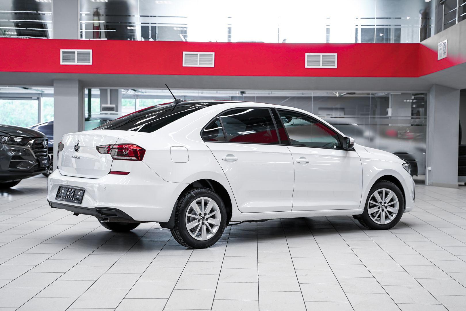 Volkswagen Polo 2020, белый, ДЦ Орехово