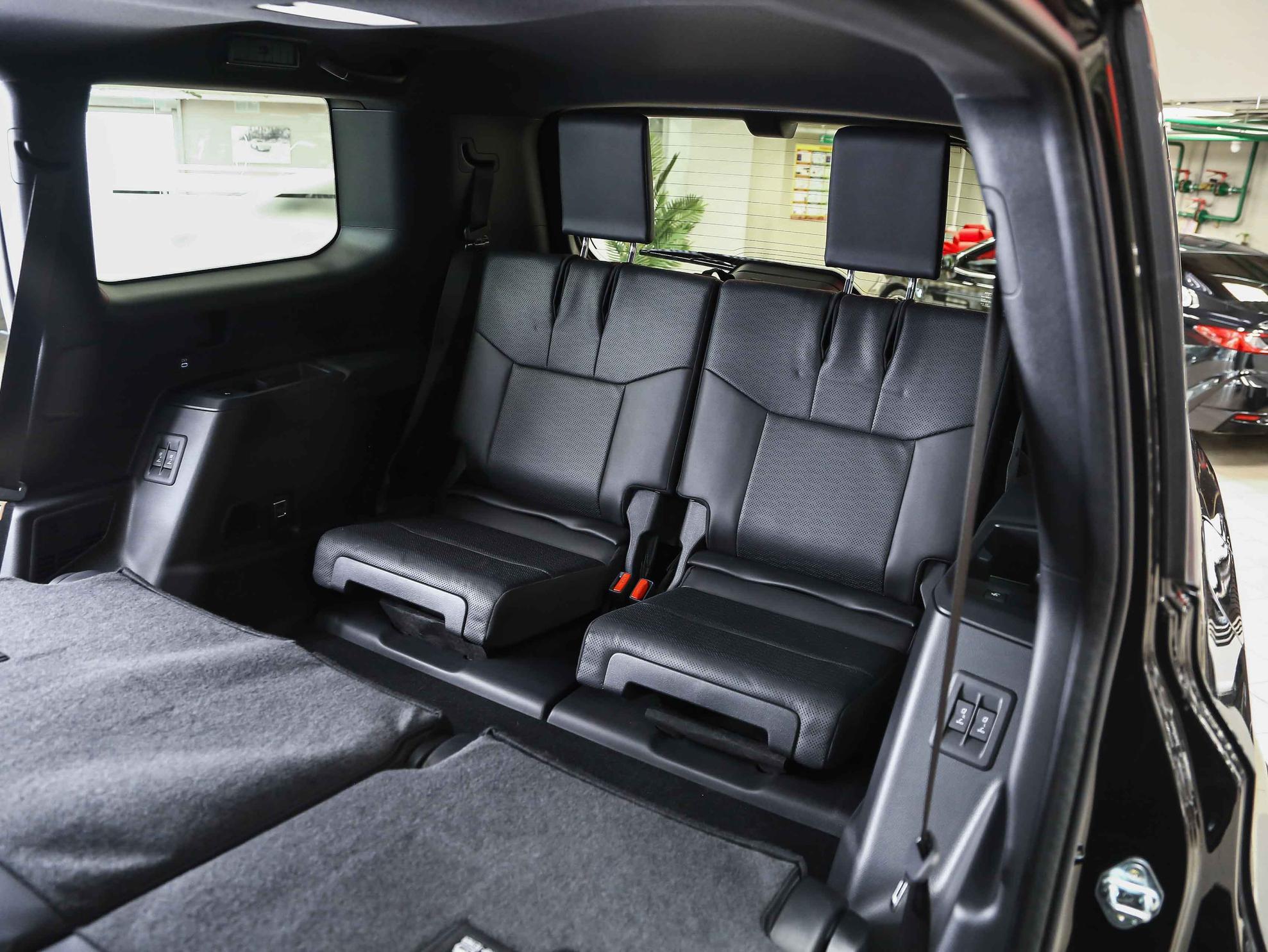 Toyota Land Cruiser Prado 2026, черный, ДЦ Орехово