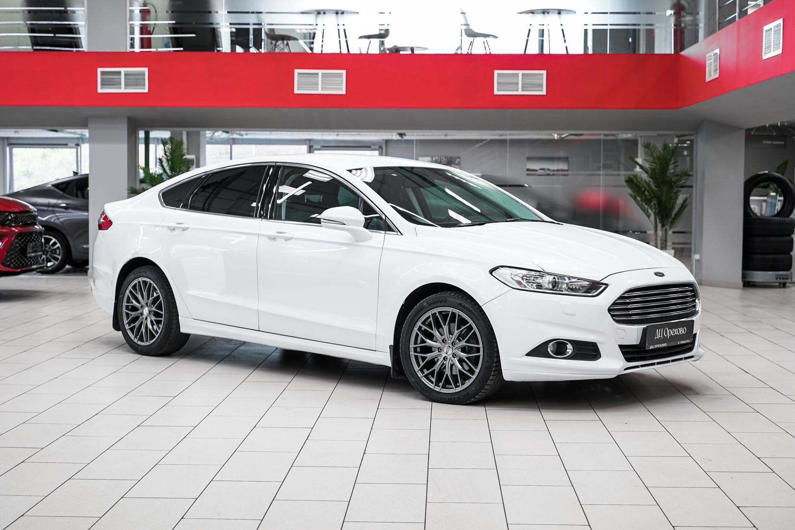 Ford Mondeo 2015, белый, ДЦ Орехово