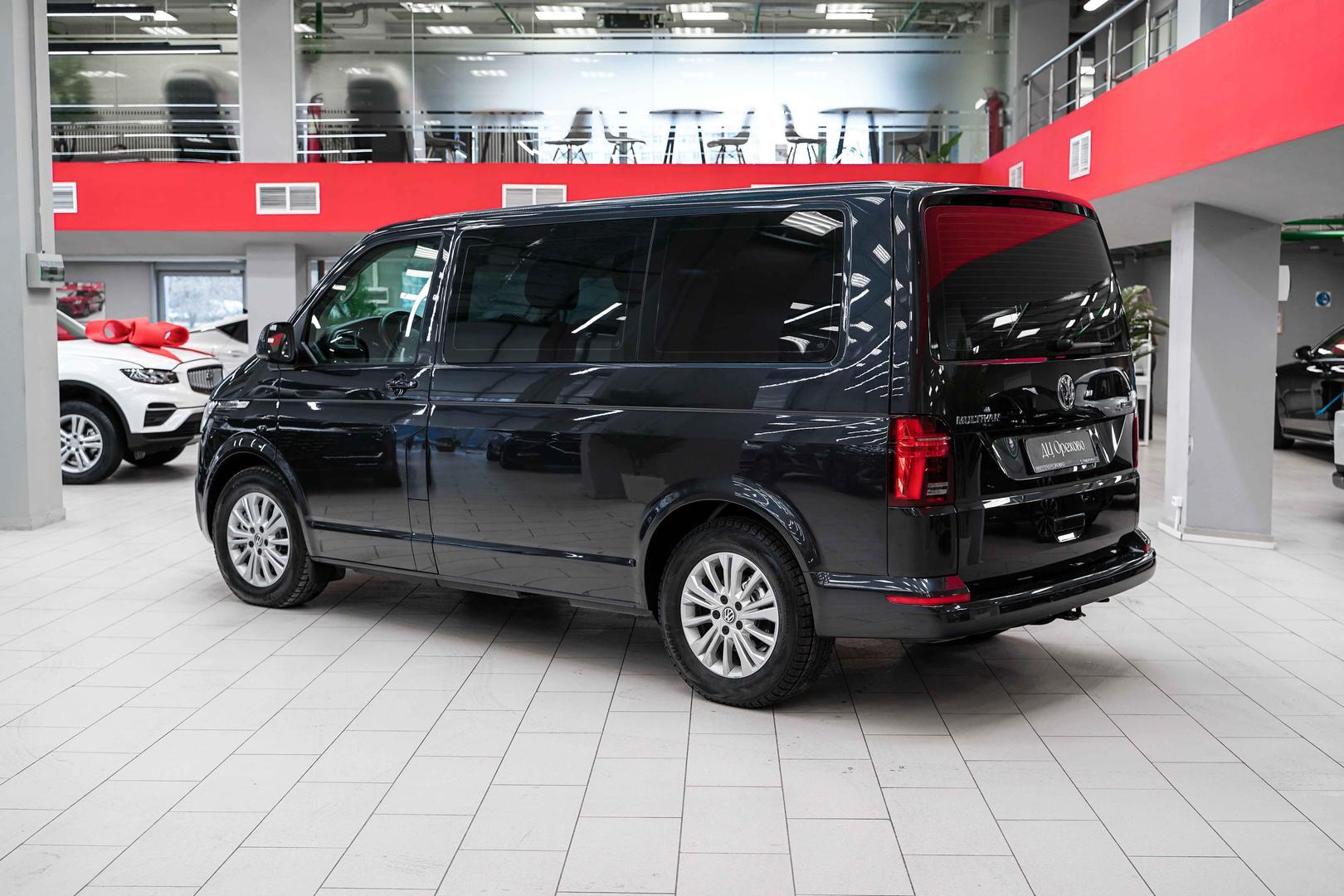 Volkswagen Multivan 2020, синий, ДЦ Орехово