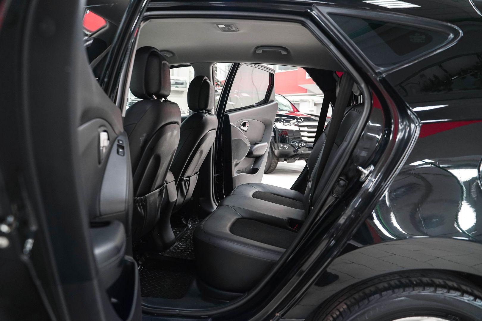Hyundai ix35 2012, черный, ДЦ Орехово