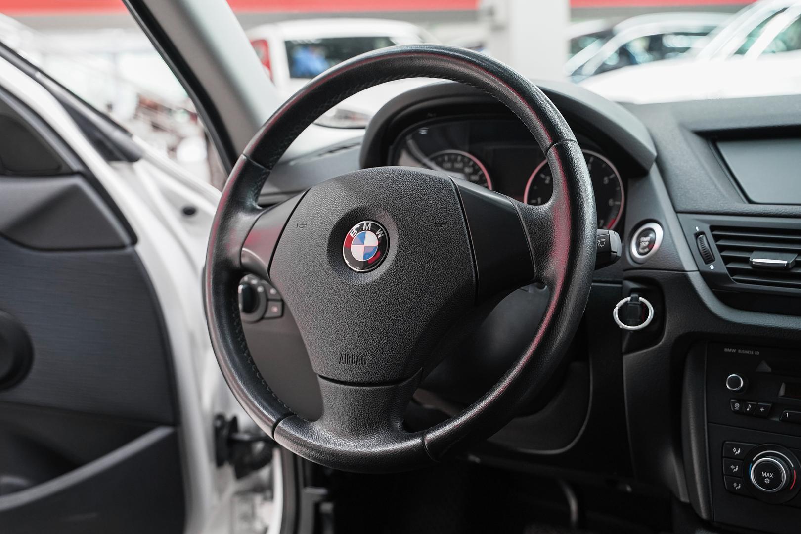 BMW X1 2012, белый, ДЦ Орехово