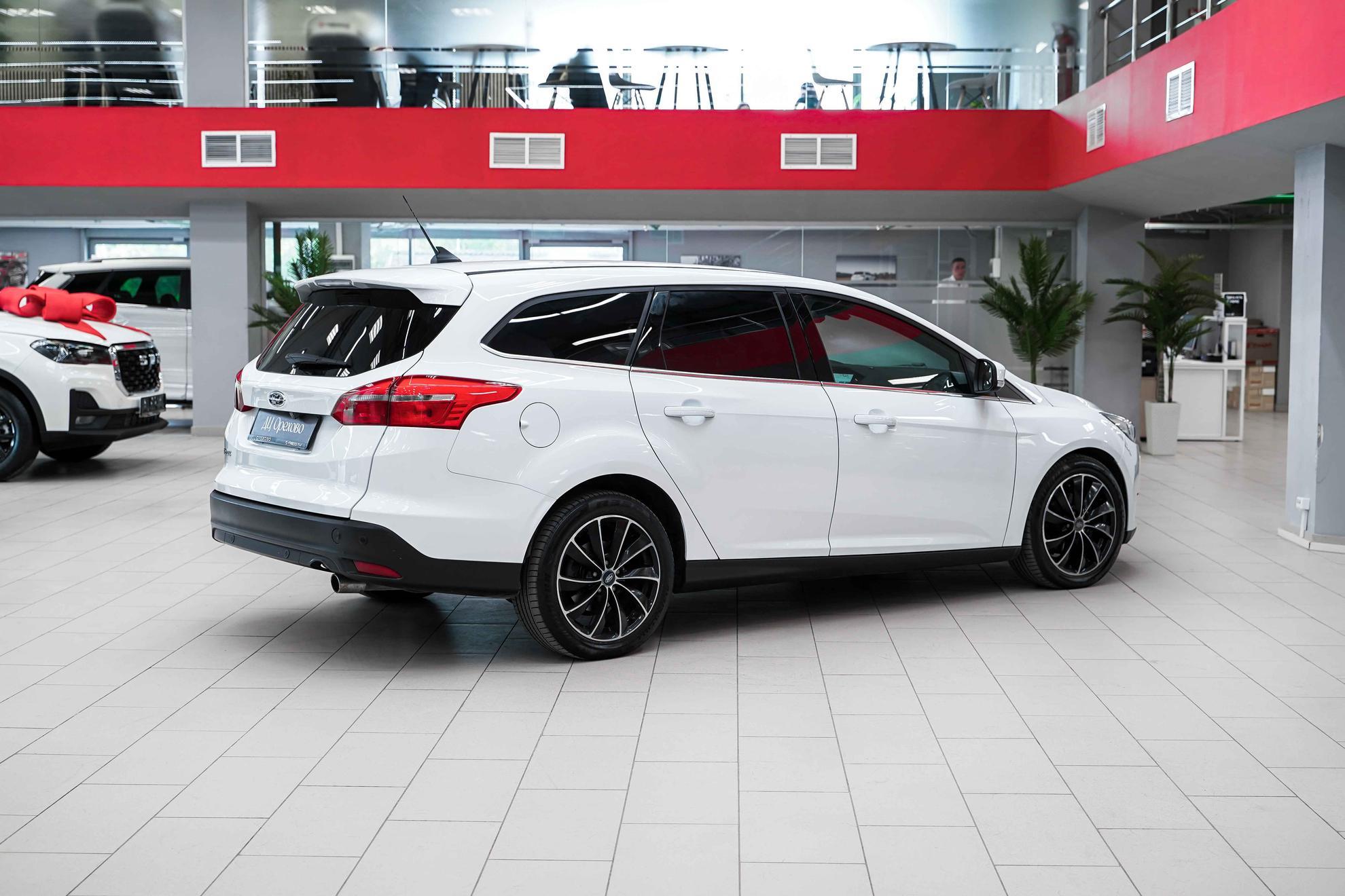 Ford Focus 2017, белый, ДЦ Орехово