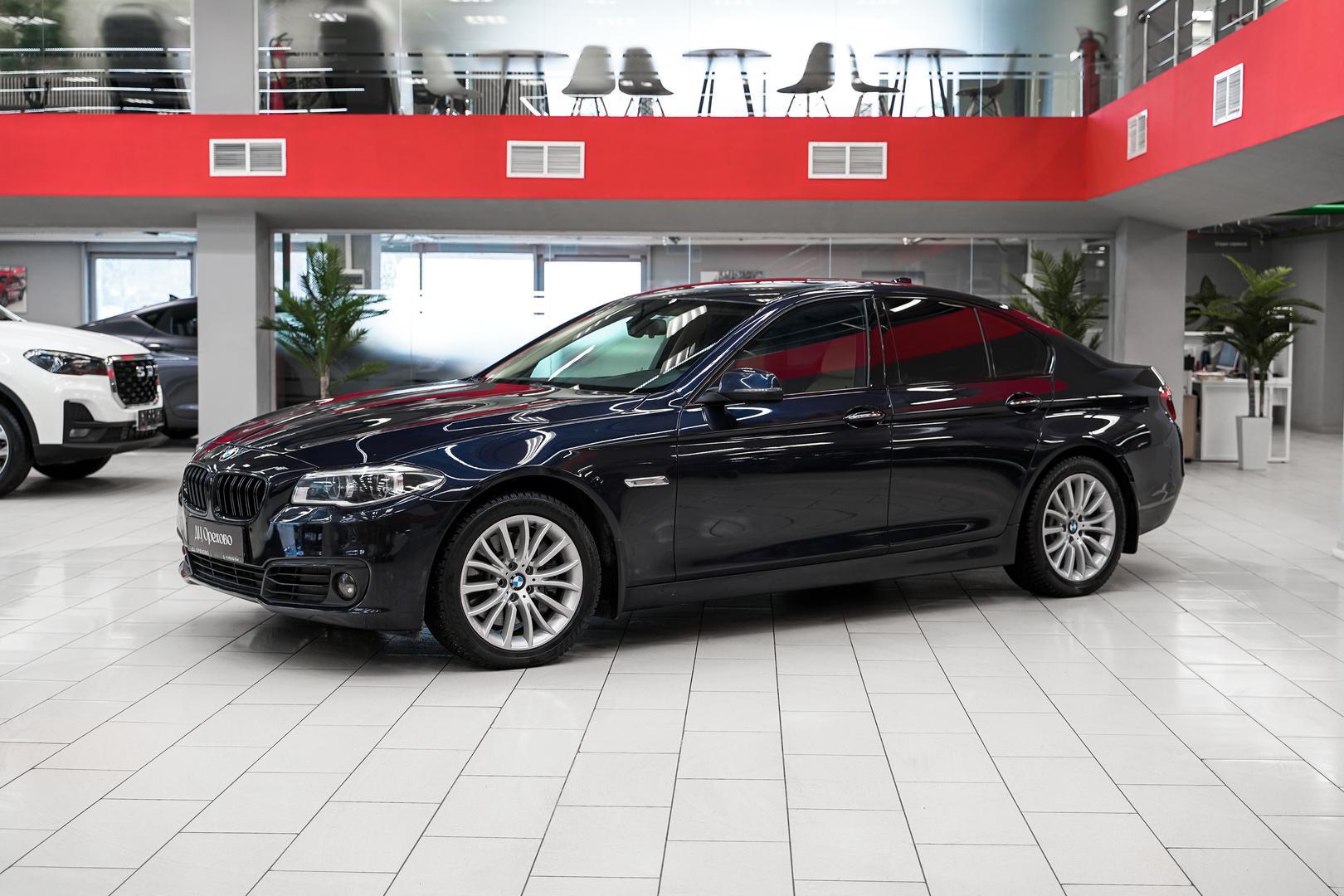 BMW 5 серии 2014, синий, ДЦ Орехово