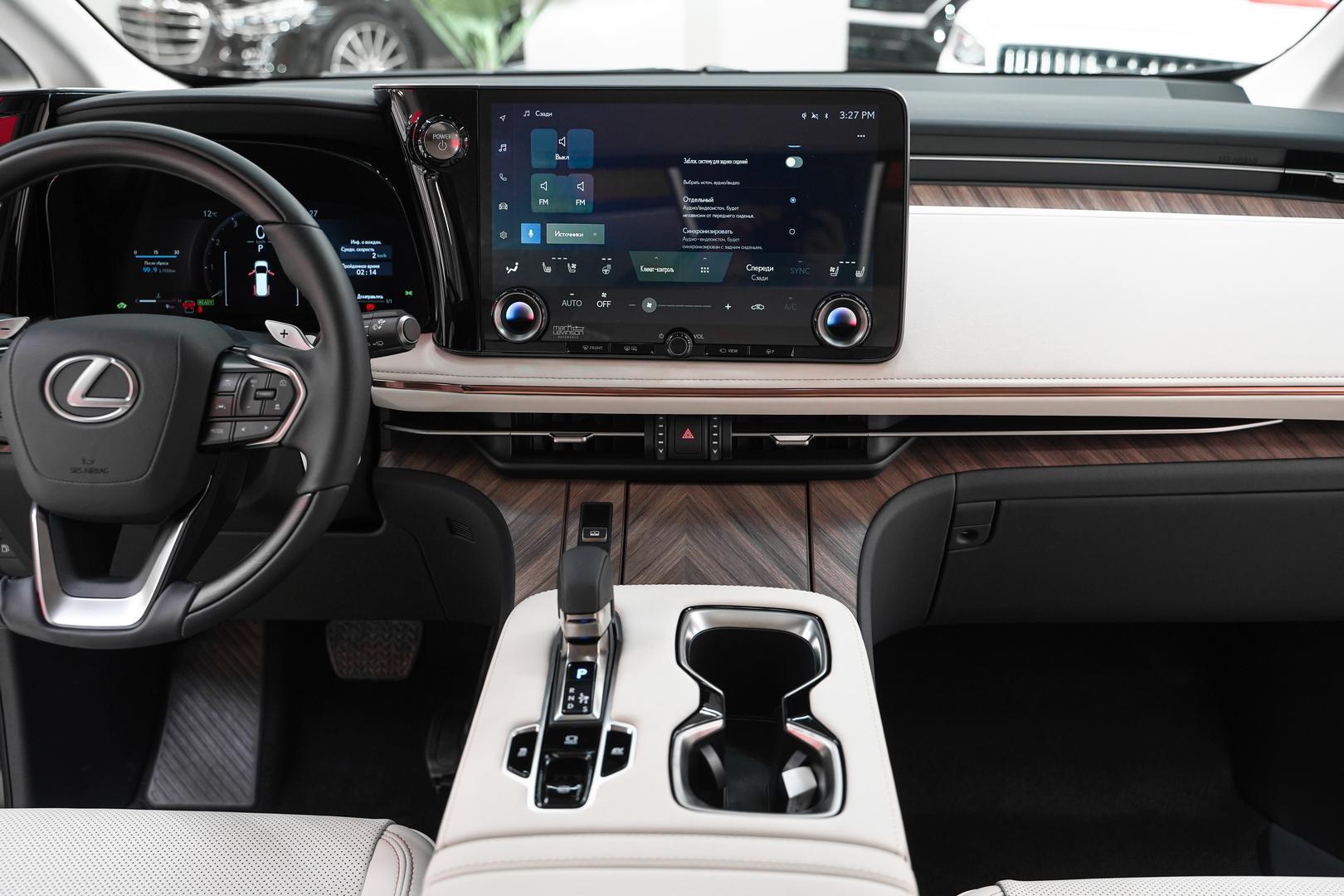 Lexus LM 2026, черный, ДЦ Орехово