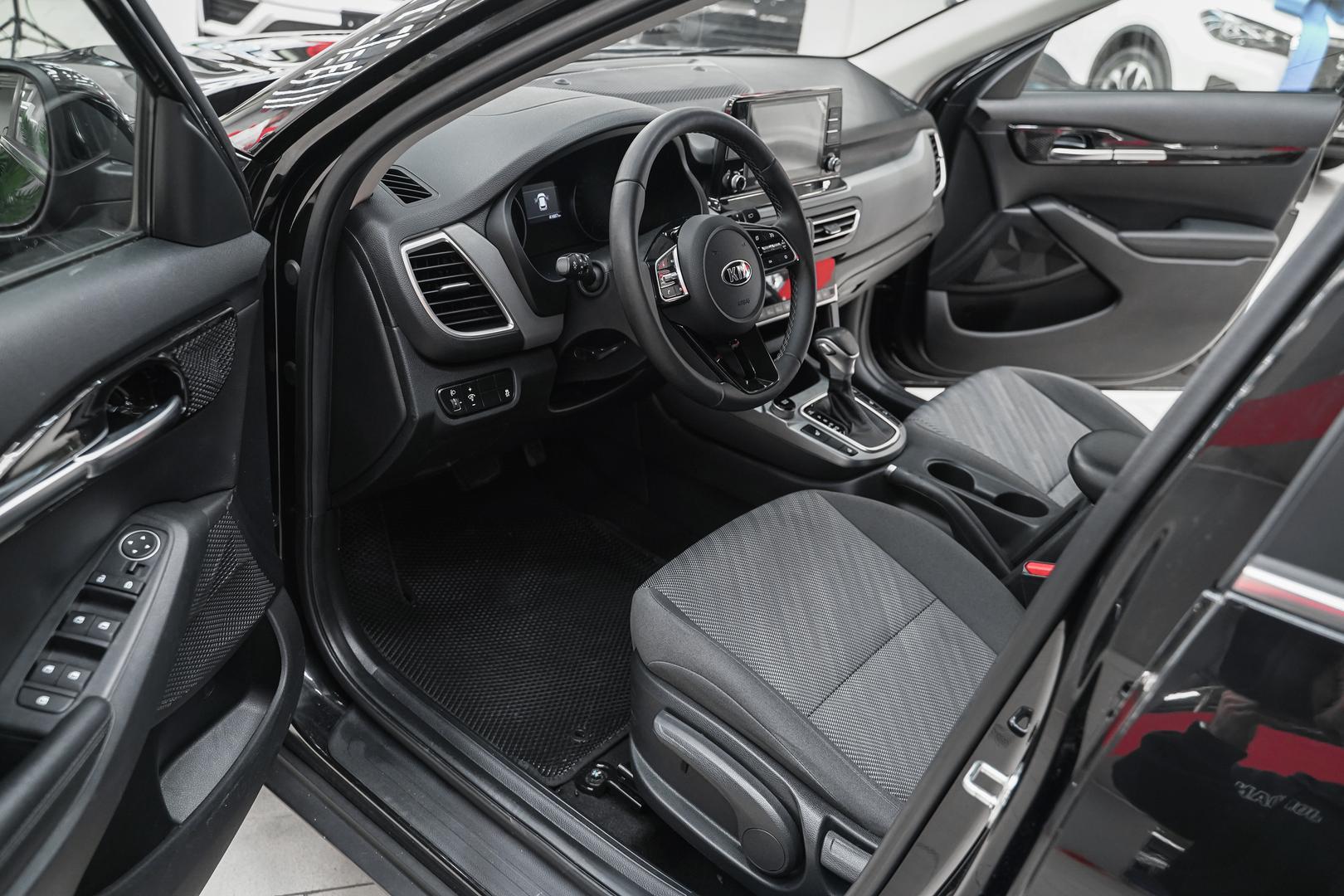 Kia Seltos 2021, черный, ДЦ Орехово