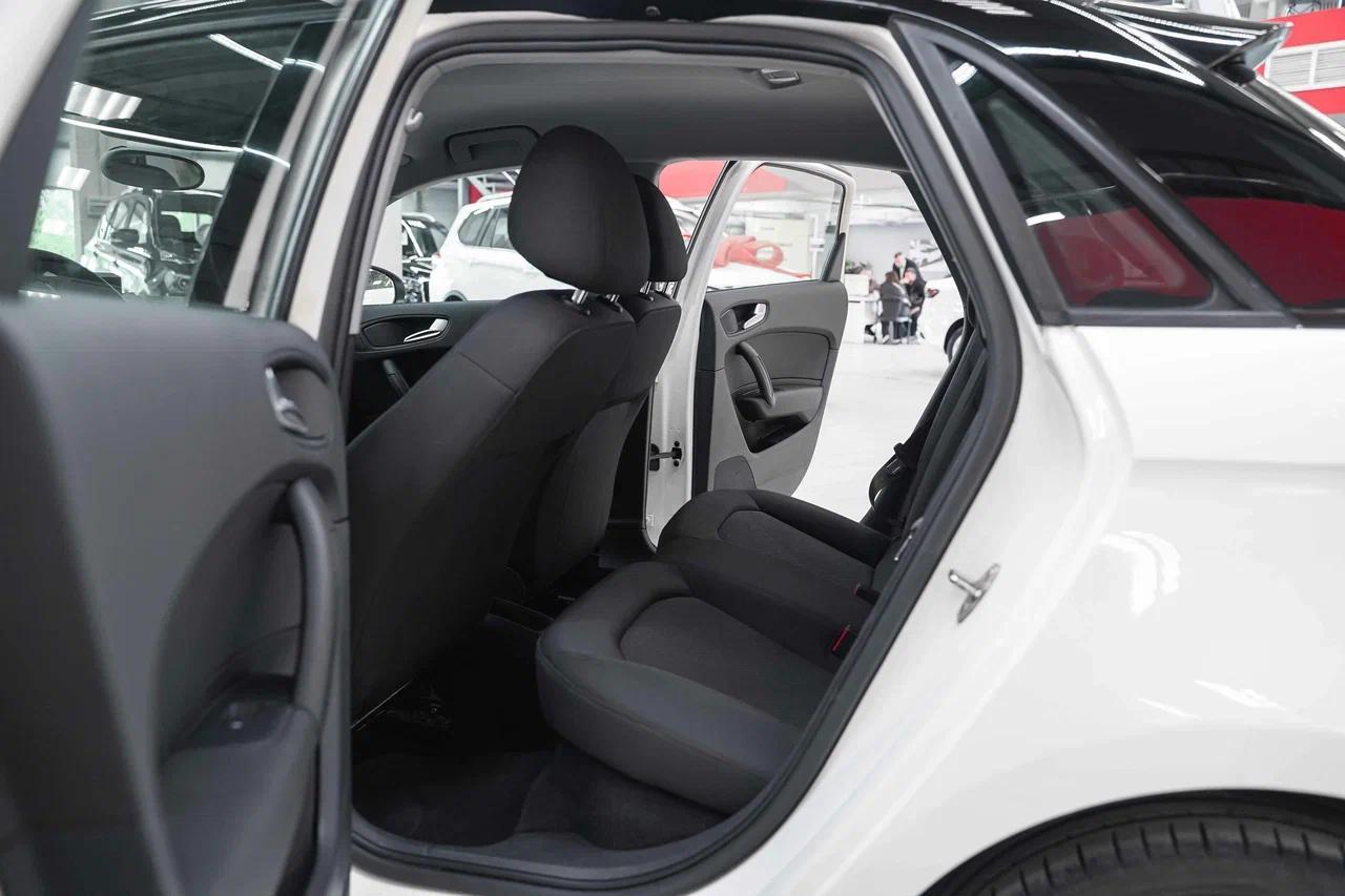Audi A1 2014, белый, ДЦ Орехово