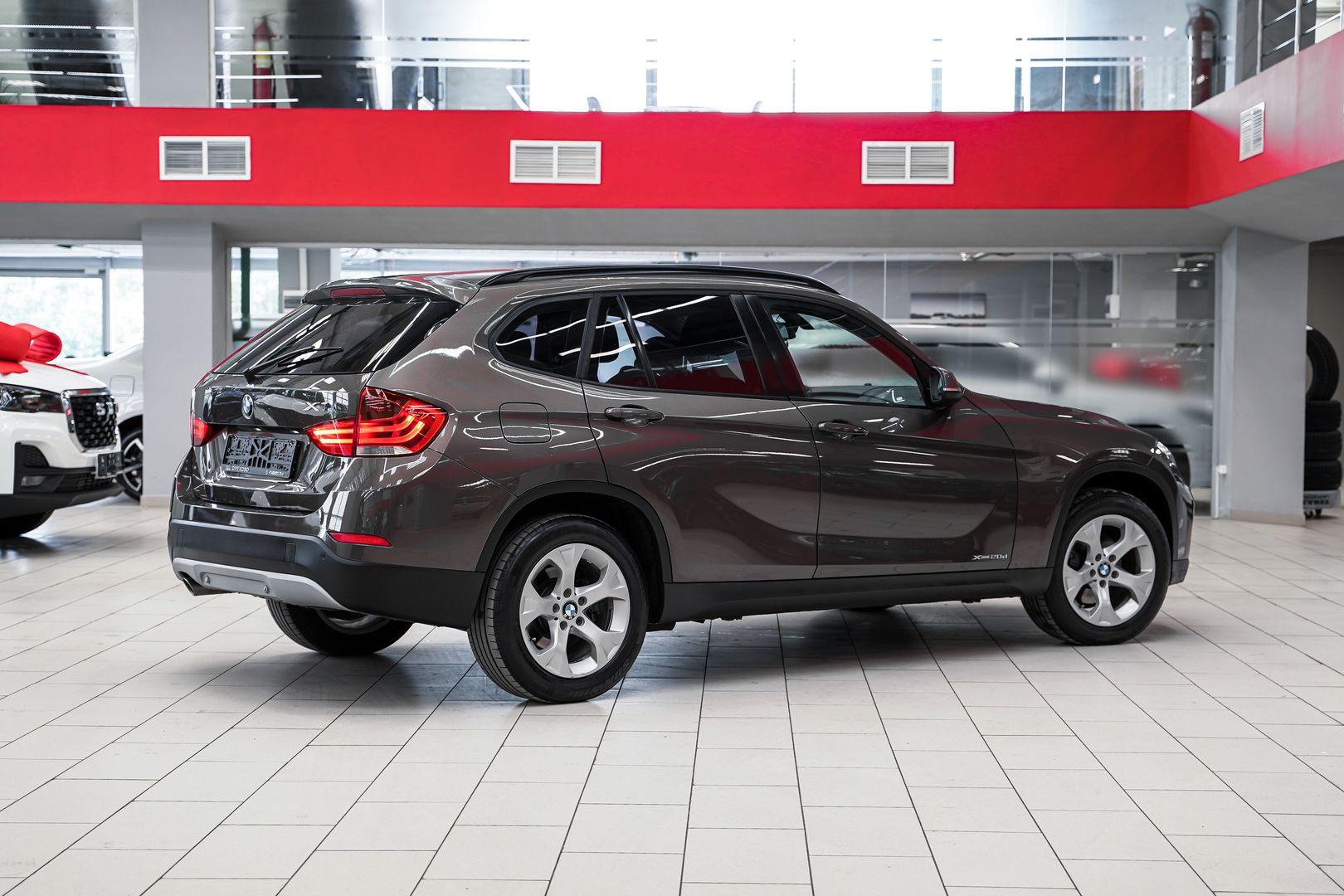 BMW X1 2013, коричневый, ДЦ Орехово