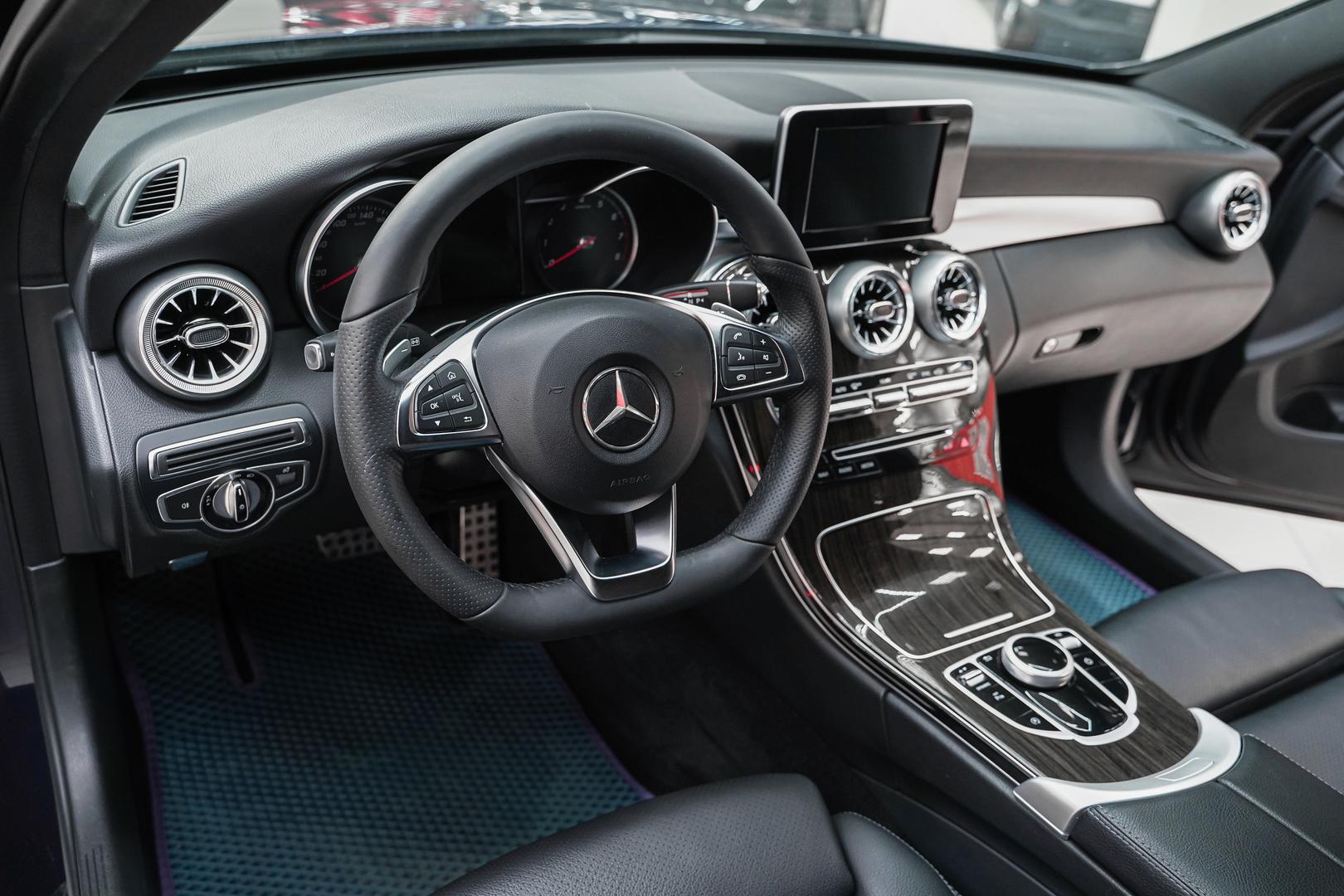 Mercedes-Benz C-Класс 2016, синий, ДЦ Орехово