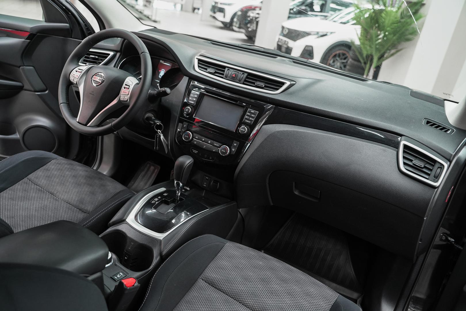 Nissan Qashqai 2014, черный, ДЦ Орехово