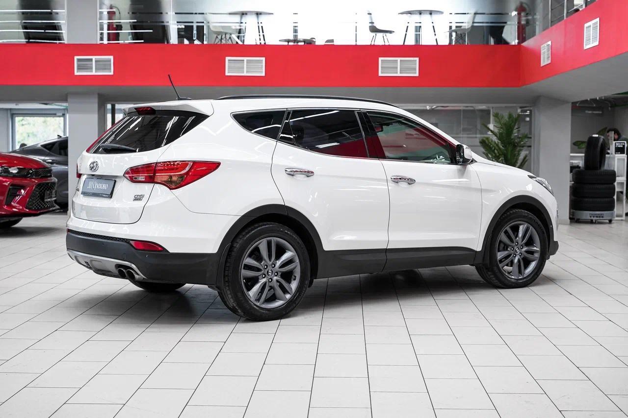 Hyundai Santa Fe 2013, белый, ДЦ Орехово