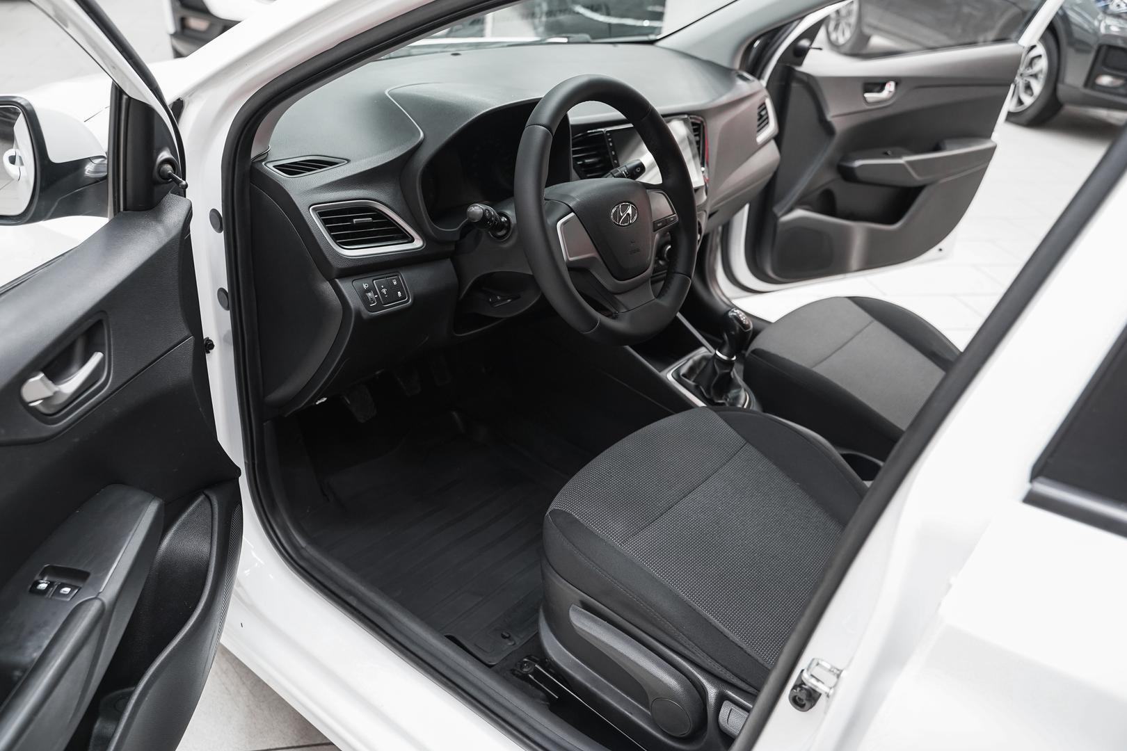 Hyundai Solaris 2017, белый, ДЦ Орехово