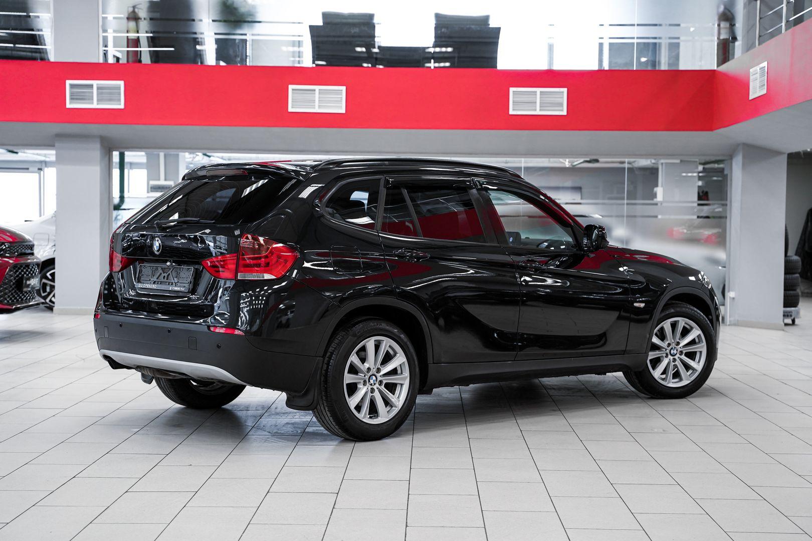 BMW X1 2012, черный, ДЦ Орехово