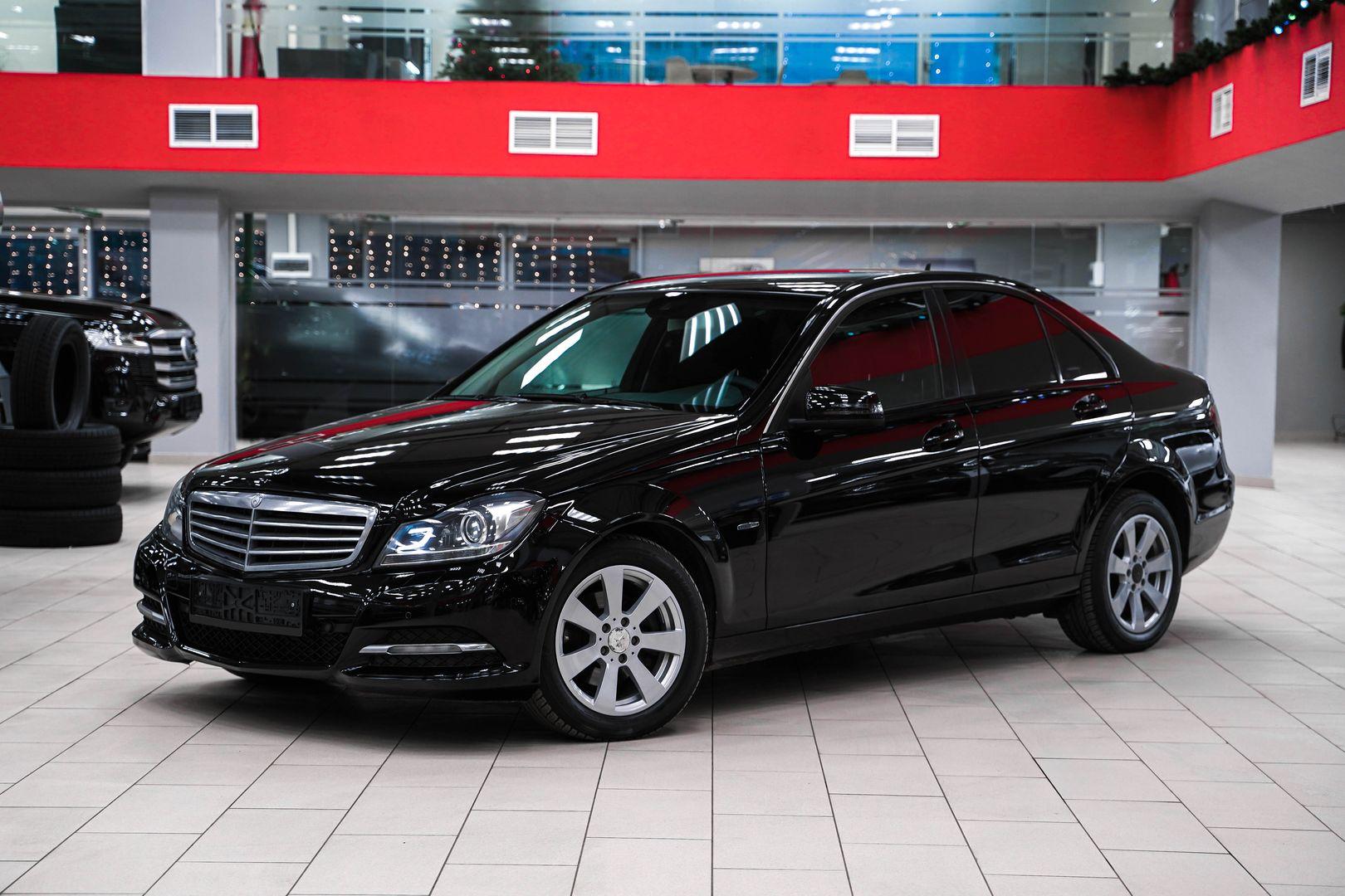 Mercedes-Benz C-Класс 2012, черный, ДЦ Орехово