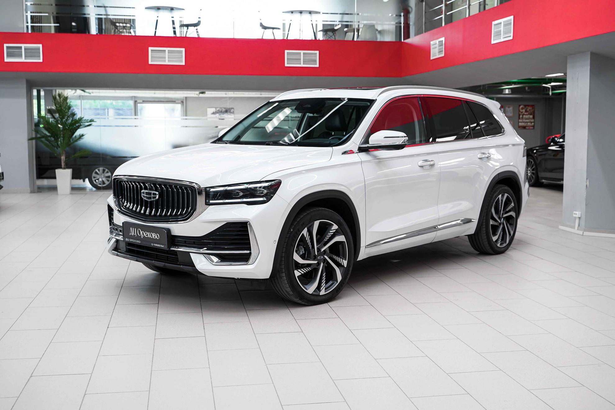 Geely Monjaro 2023, белый, ДЦ Орехово