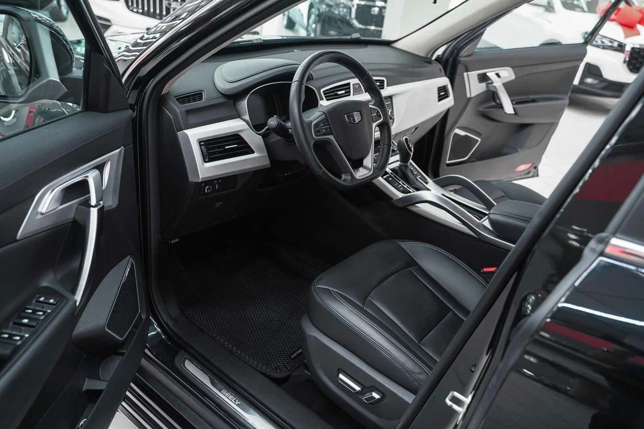 Geely Atlas 2021, черный, ДЦ Орехово